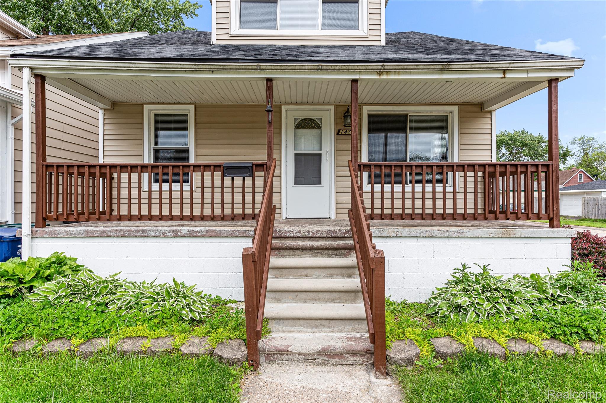 1473, Empire, Lincoln Park, Michigan, 48146