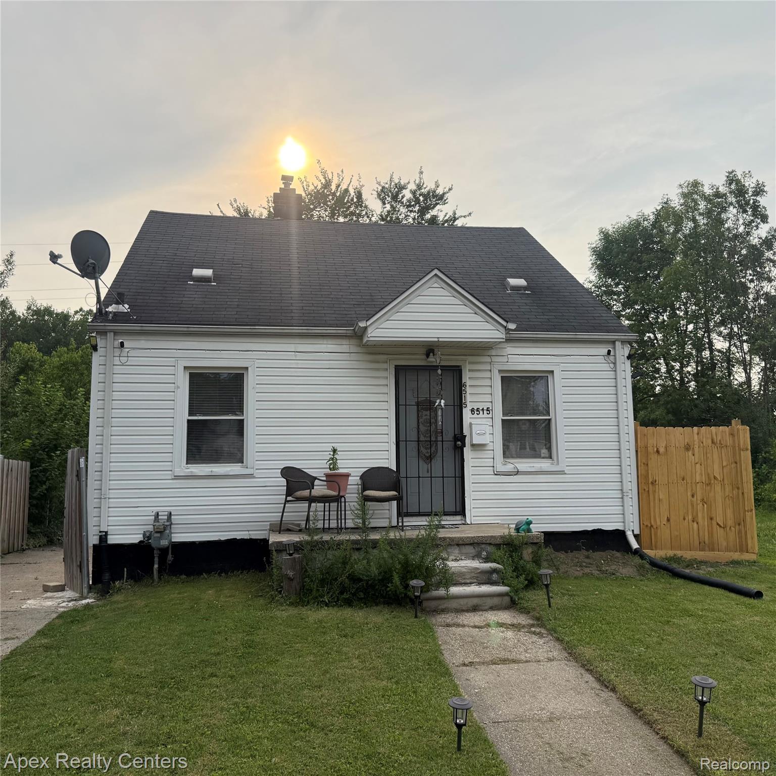 6515, Ashton, Detroit, Michigan, 48228