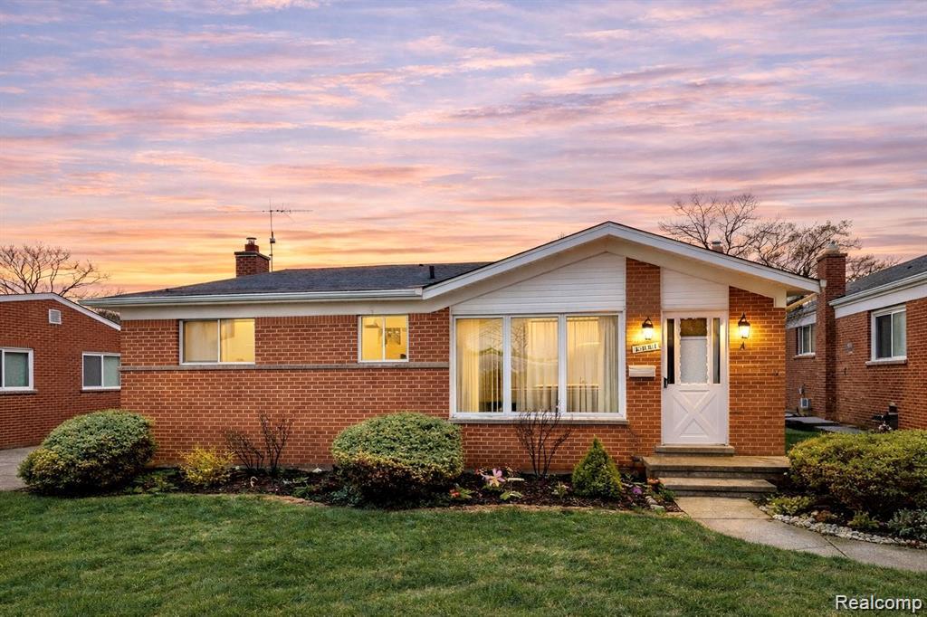 23223, Panama, Warren, Michigan, 48091