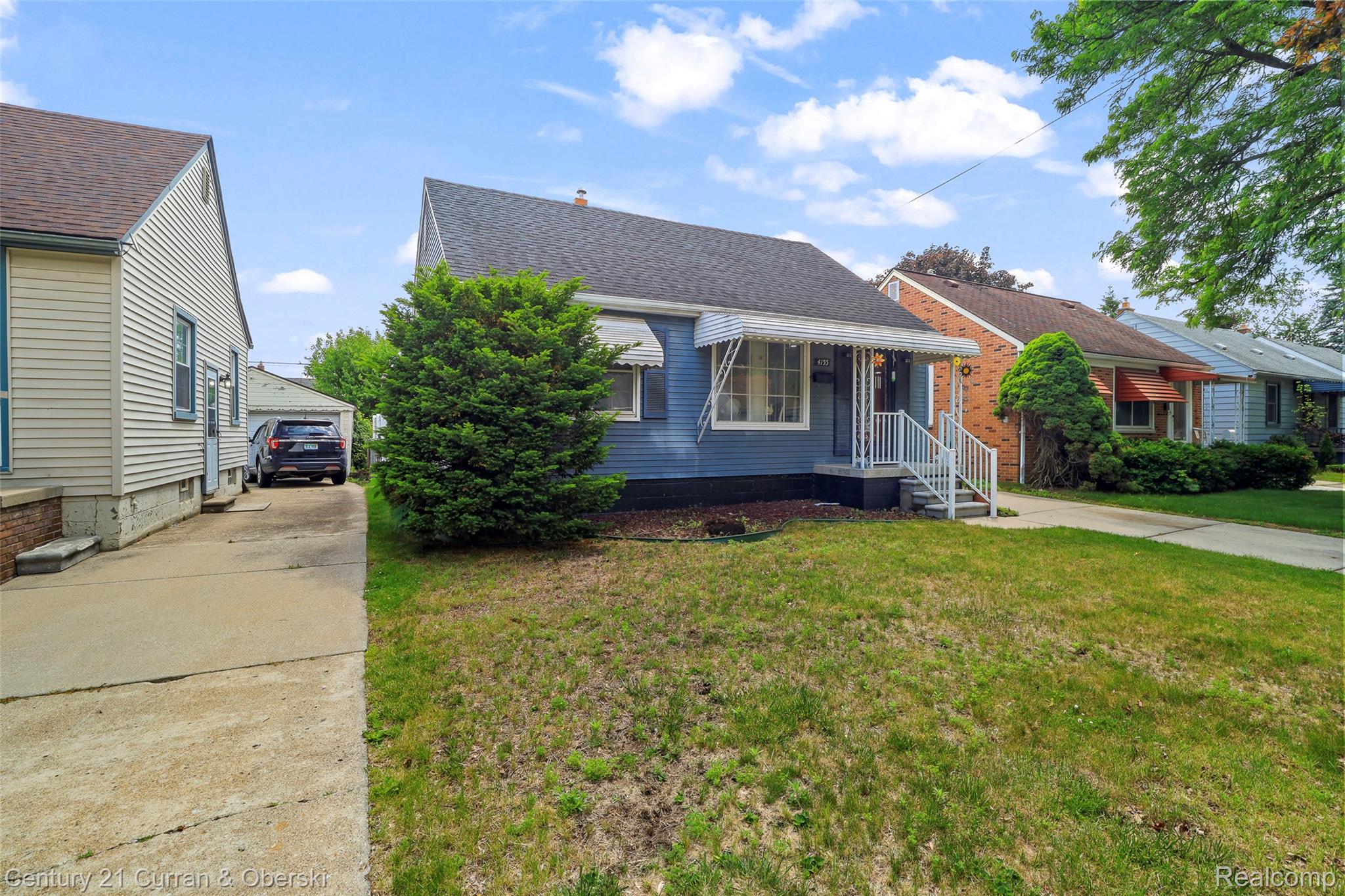 4155, Syracuse, Dearborn Heights, Michigan, 48125