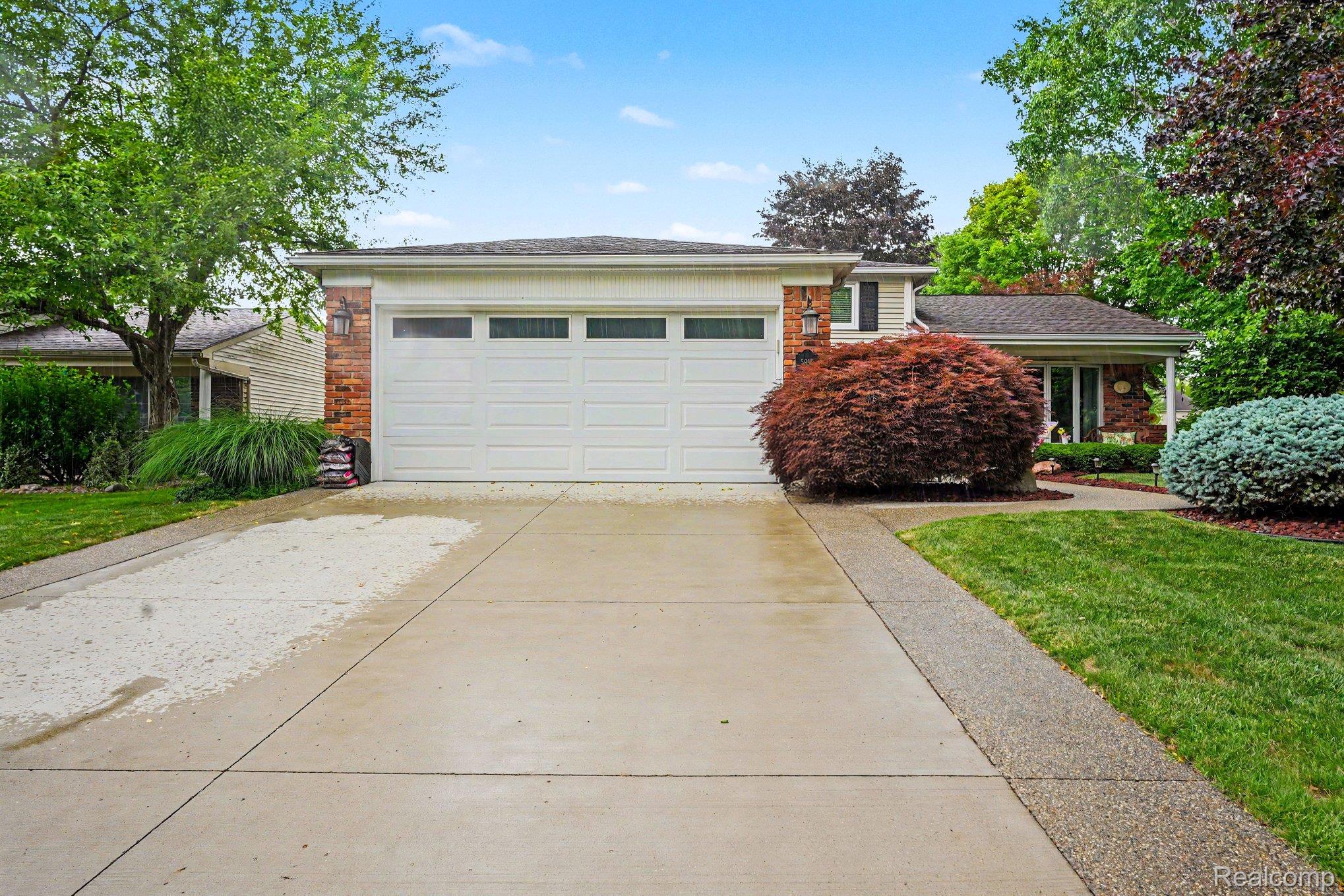 5997, Marble, Troy, Michigan, 48085
