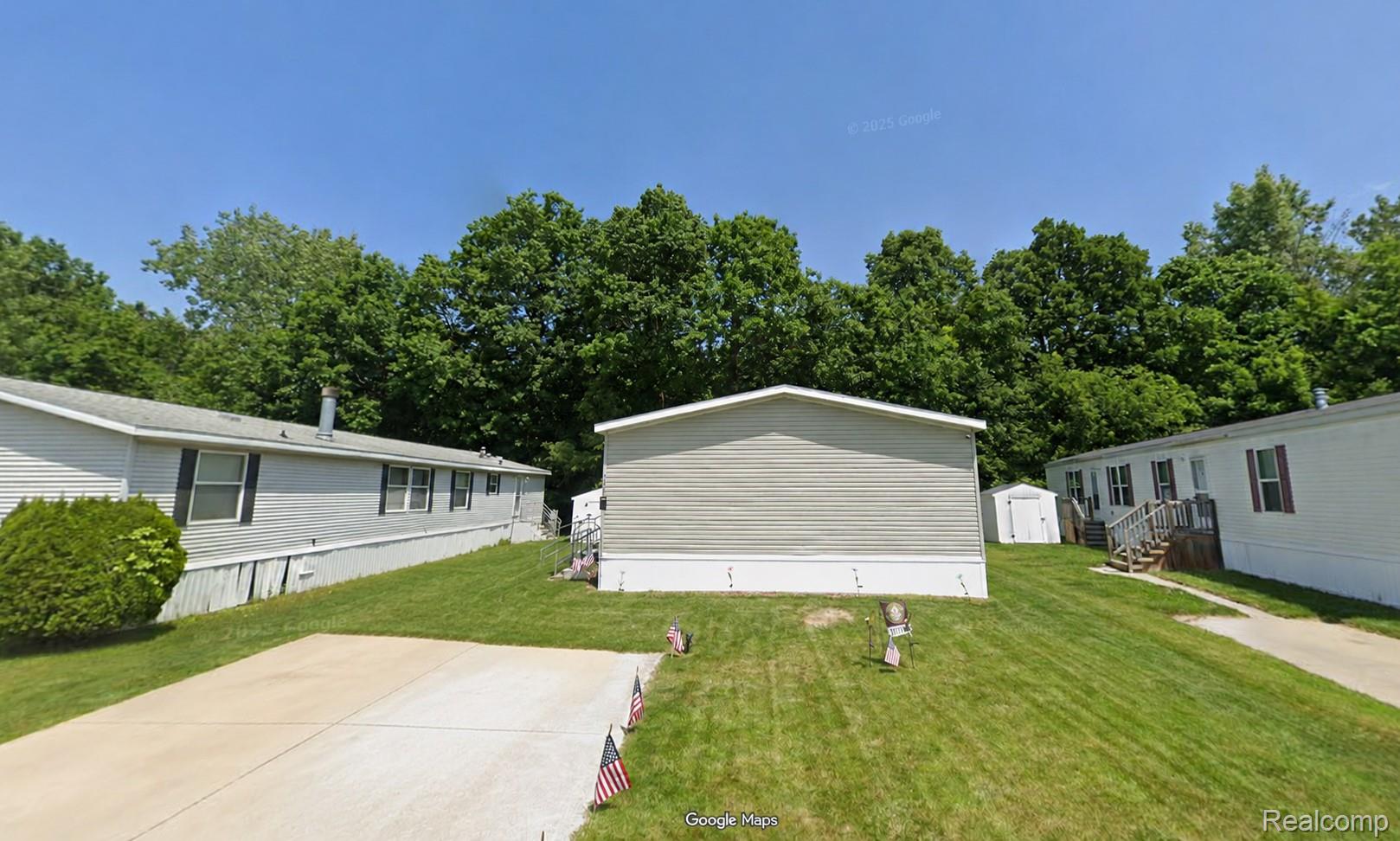 4229, Hillary, Burton, Michigan, 48519