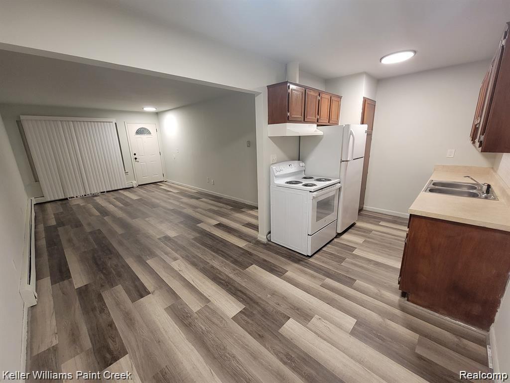 30546, KRAUTER, #4, Garden City, Michigan, 48135