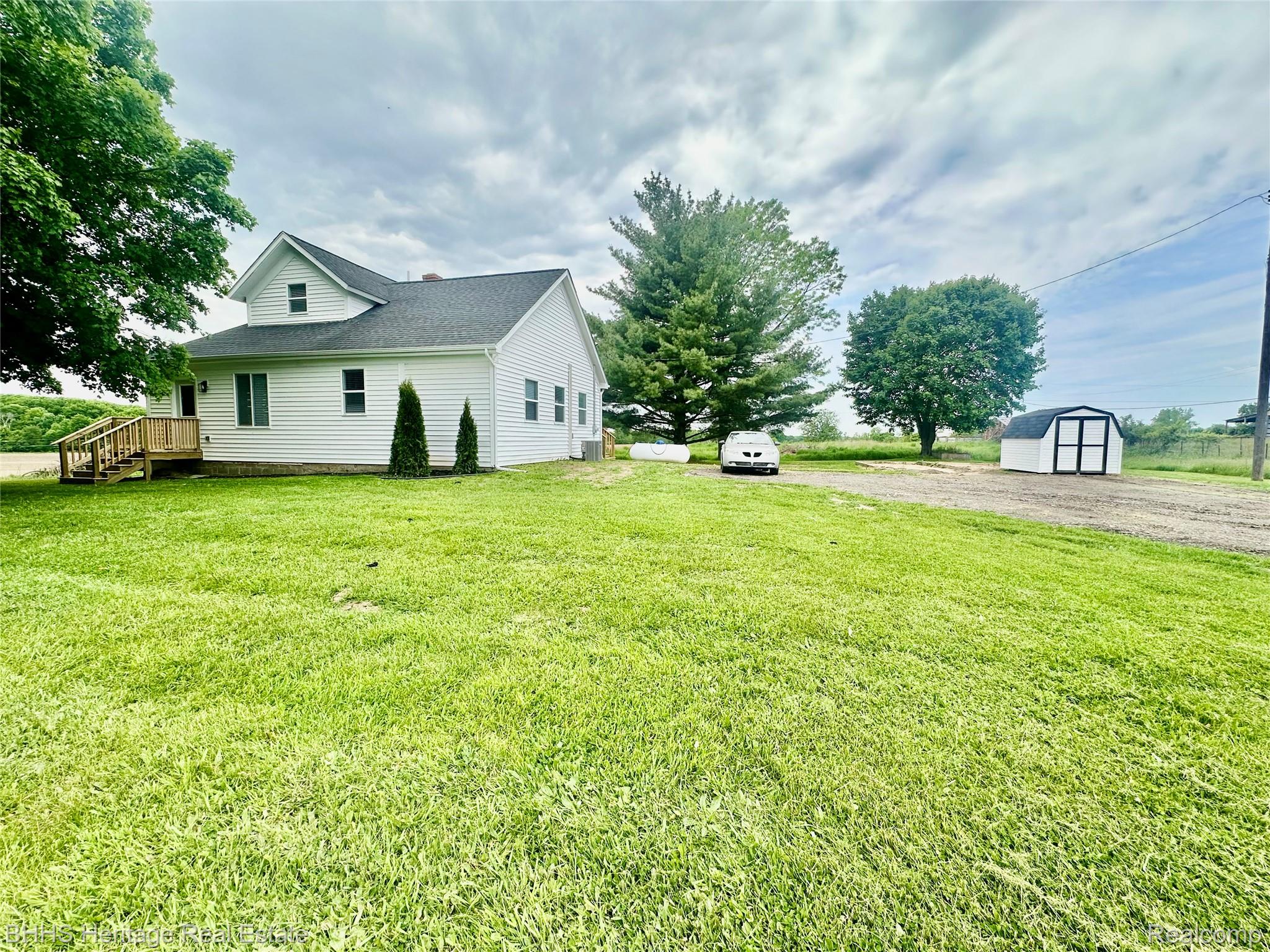 5435, Byron, Howell, Michigan, 48855