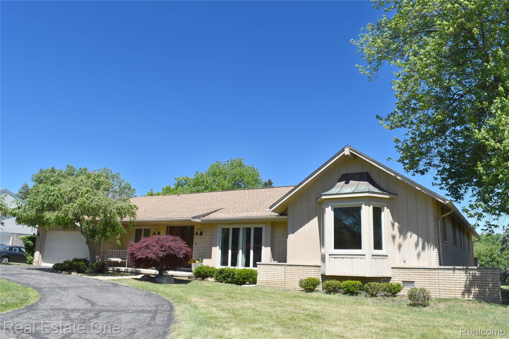 5324, Greenbriar, West Bloomfield, Michigan, 48323