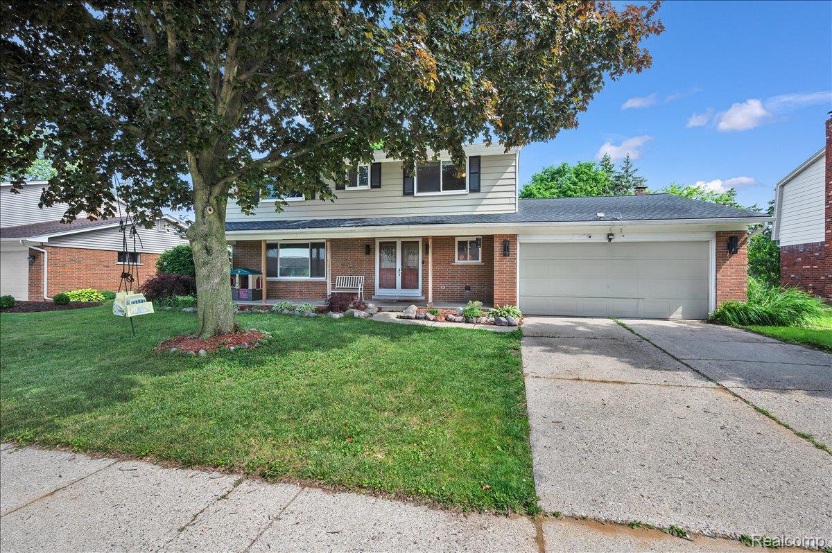 16625, Monticello, Clinton Township, Michigan, 48038