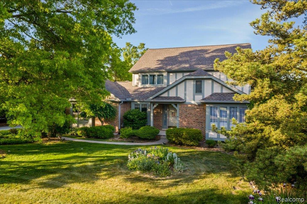 39256, Heatherbrook, Farmington Hills, Michigan, 48331