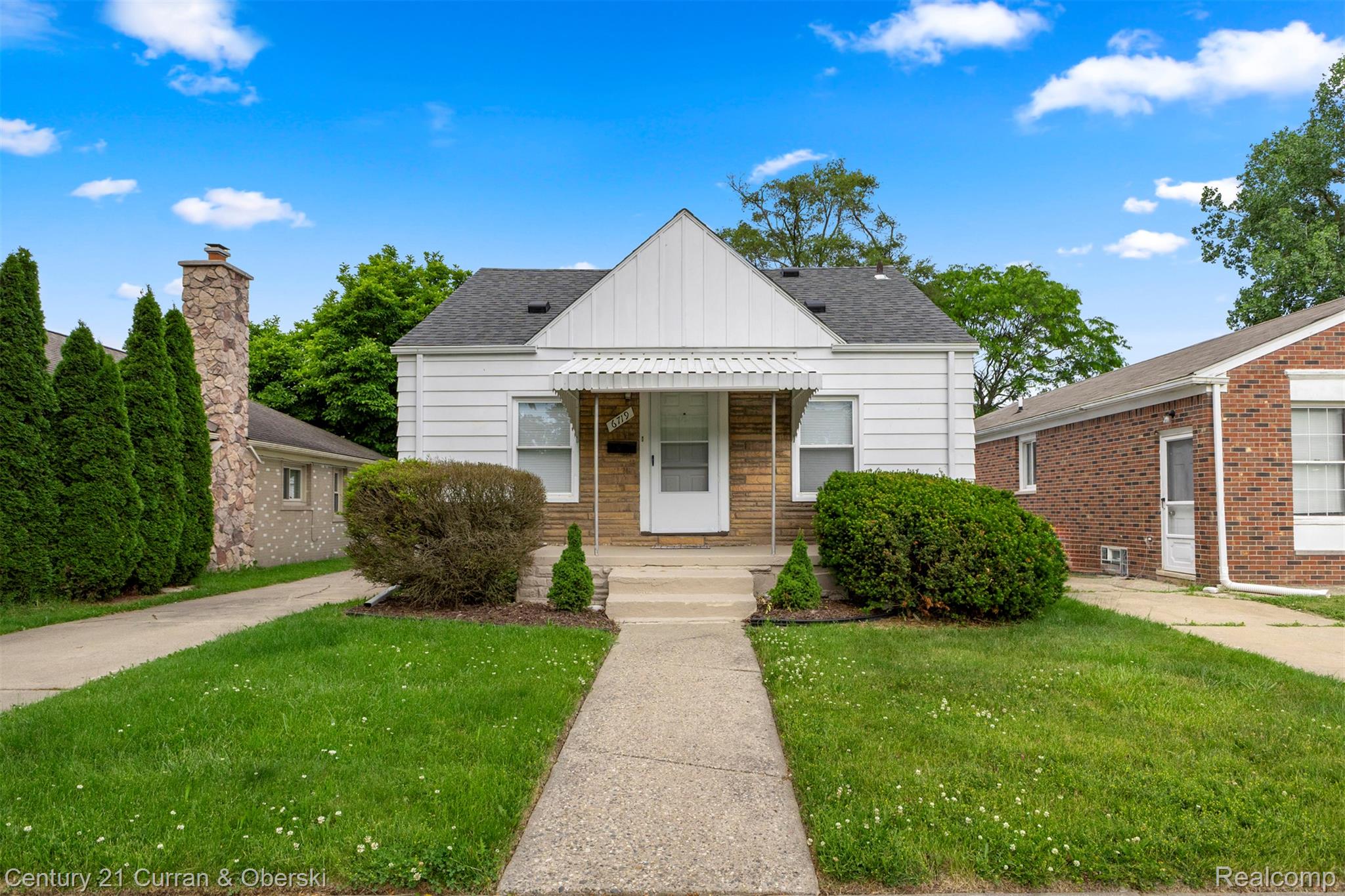 6719, Parkland, Dearborn Heights, Michigan, 48127