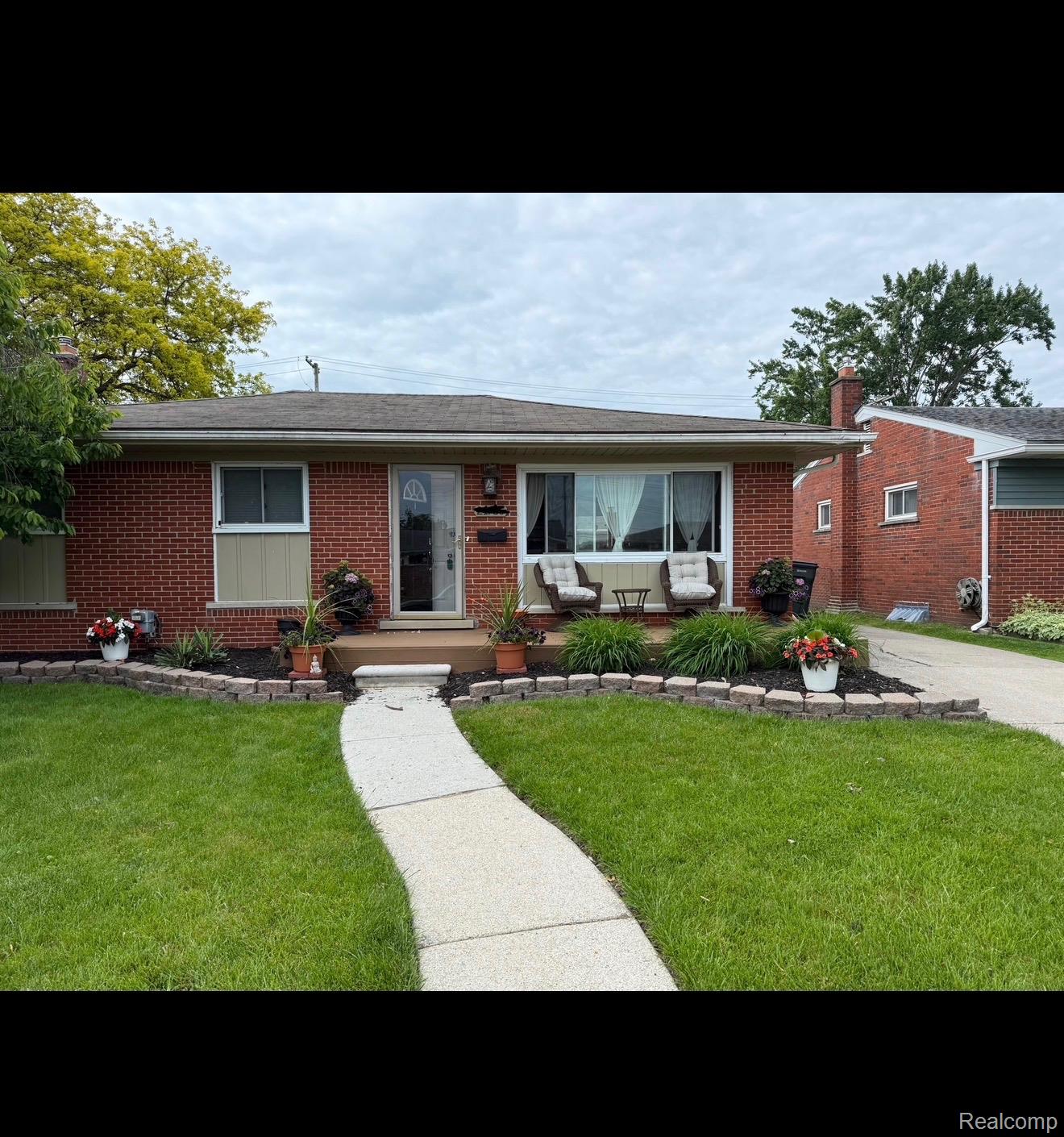 21736, Timberidge, St. Clair Shores, Michigan, 48082