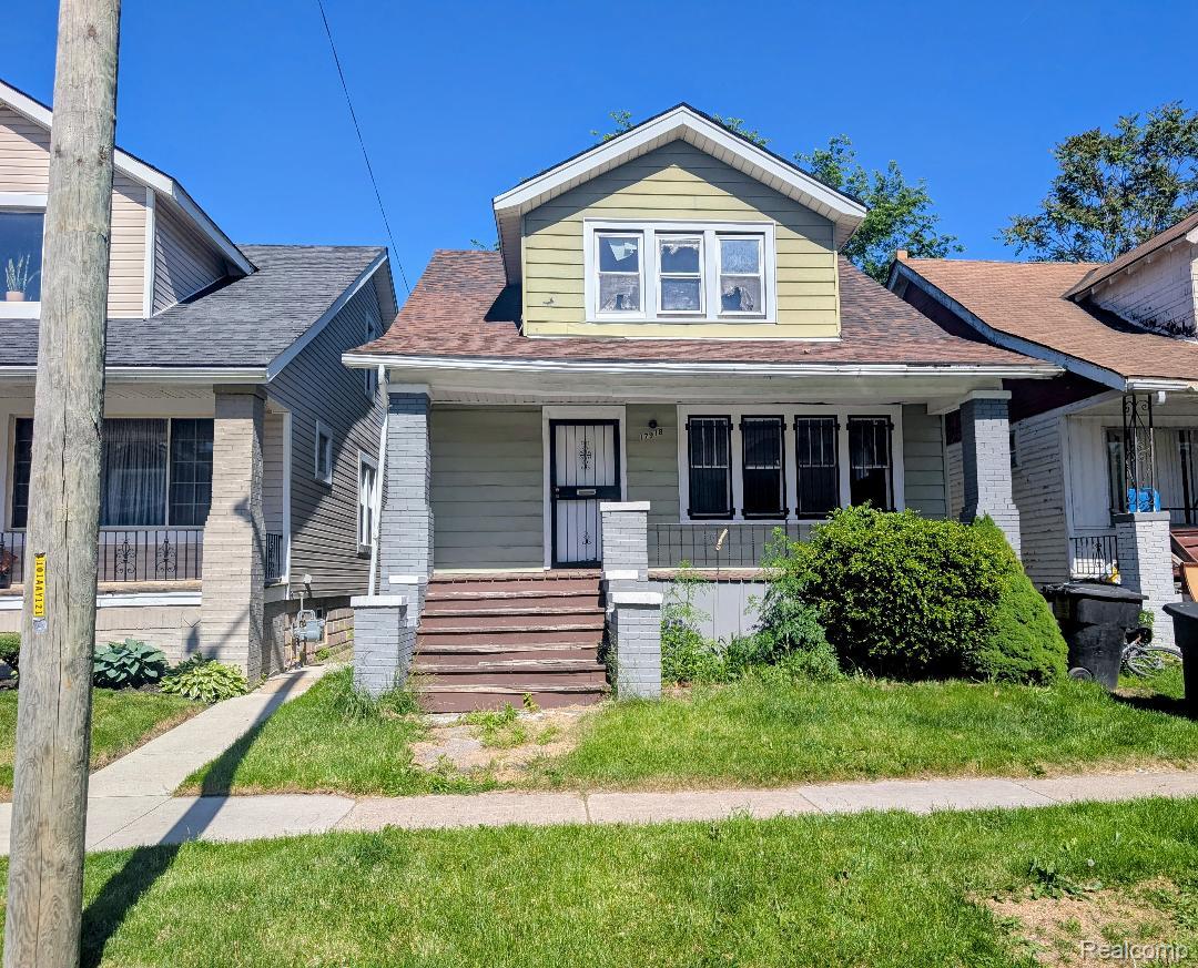17918, Fleming, Hamtramck, Michigan, 48212