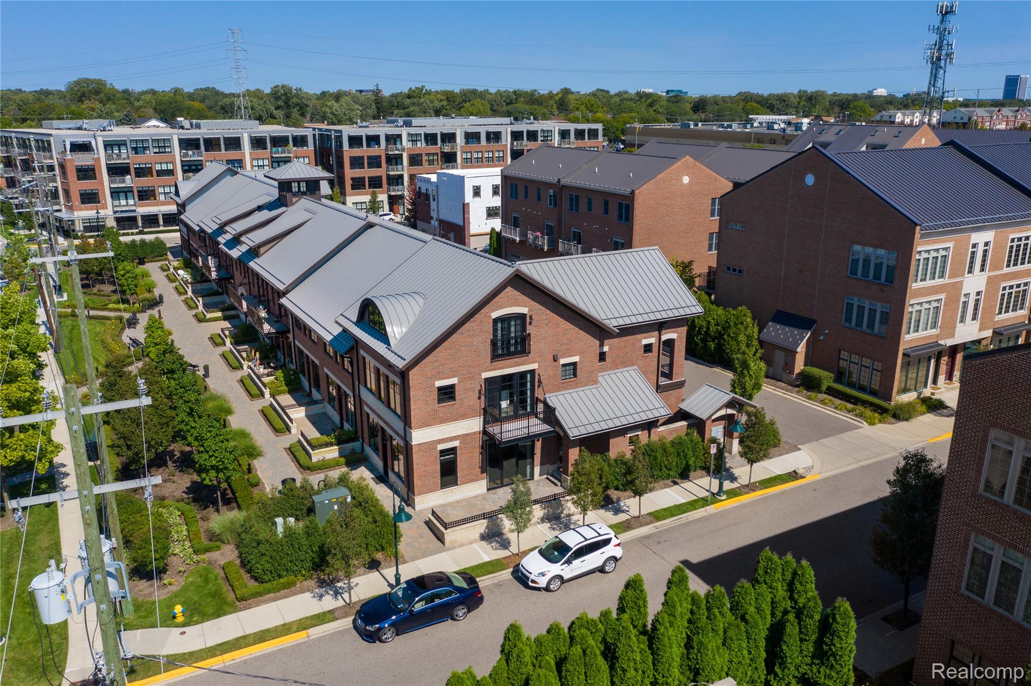 451, Eton, Birmingham, Michigan, 48009