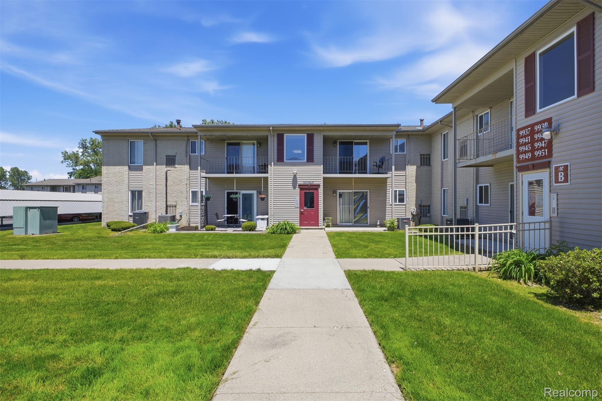 9921, Allen Pointe, #4, Allen Park, Michigan, 48101