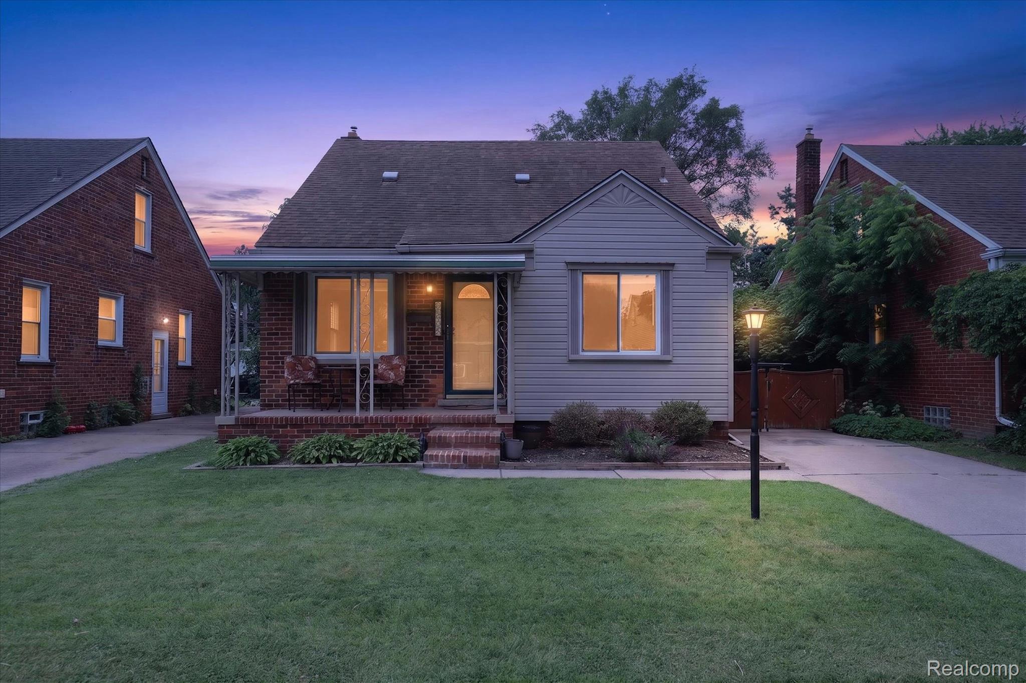 15861, Anne, Allen Park, Michigan, 48101