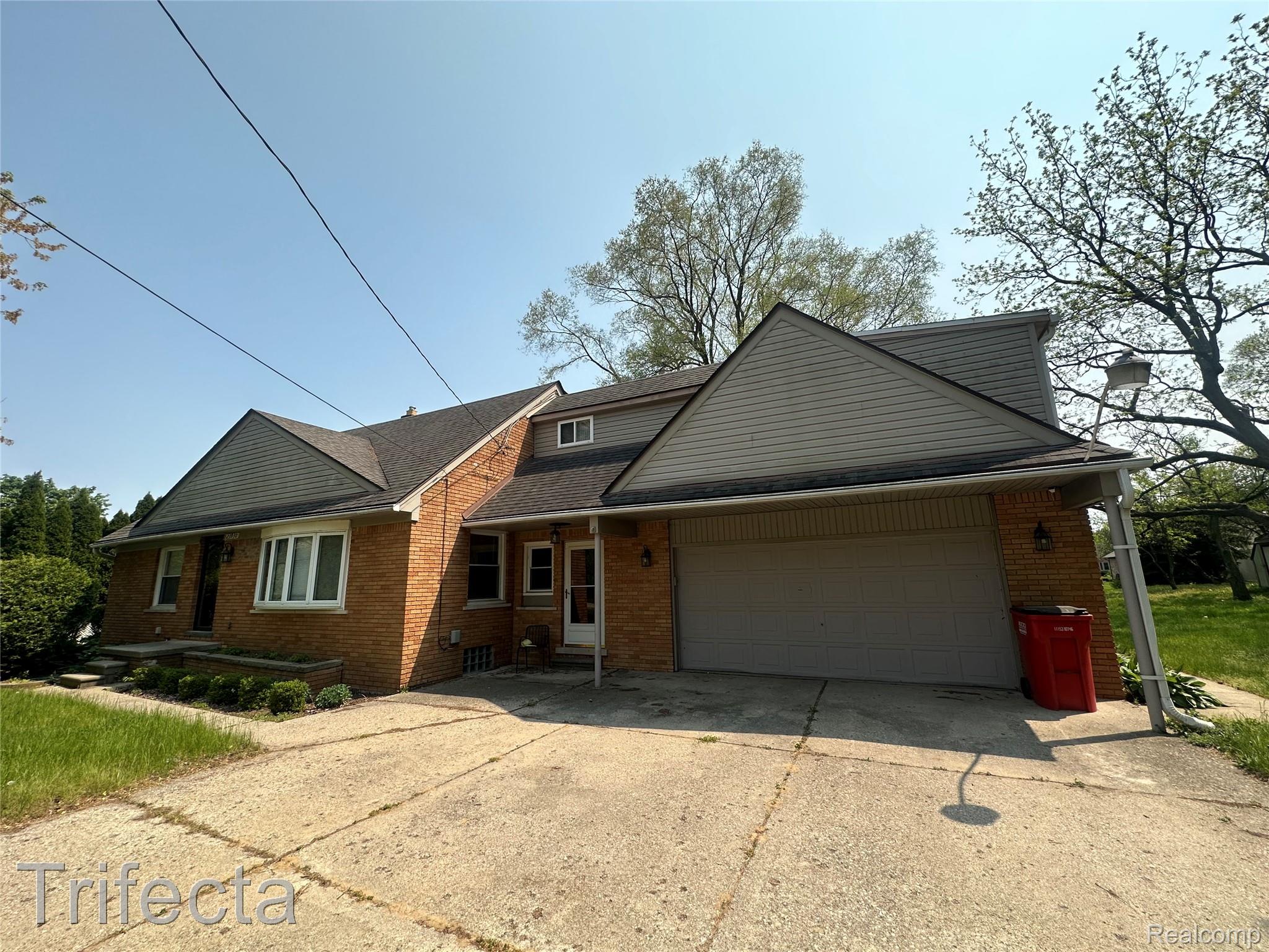 23930, 21 Mile, Macomb, Michigan, 48042