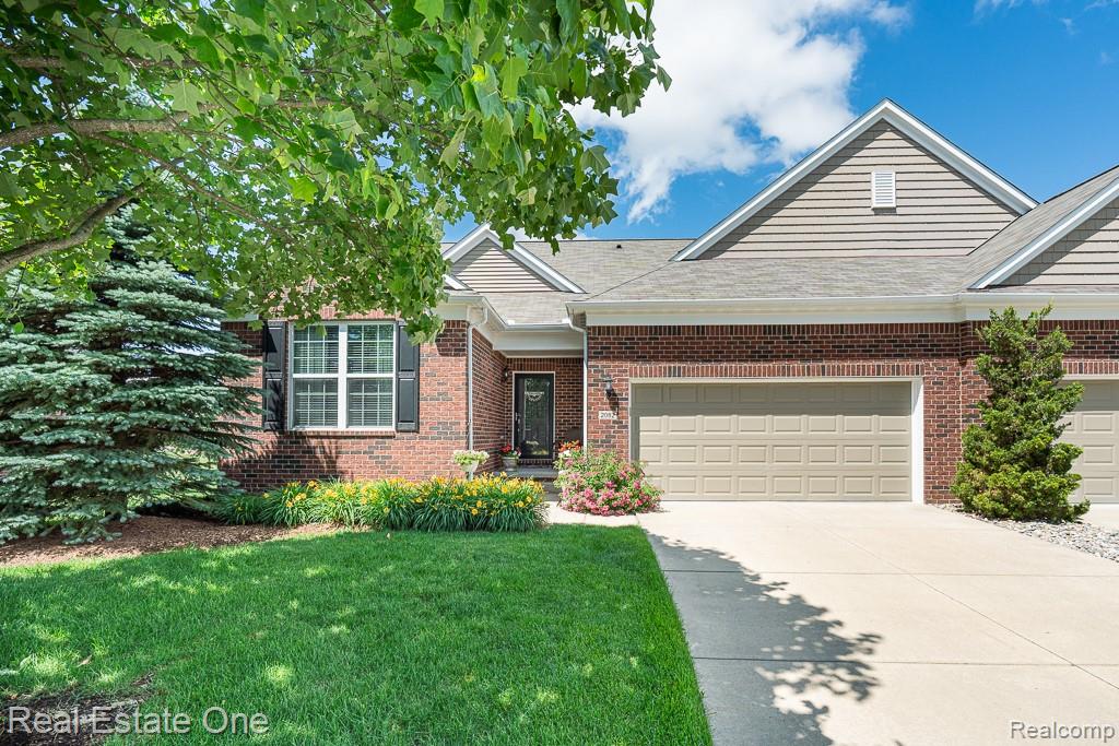 2082, Orwell, Lake Orion, Michigan, 48360