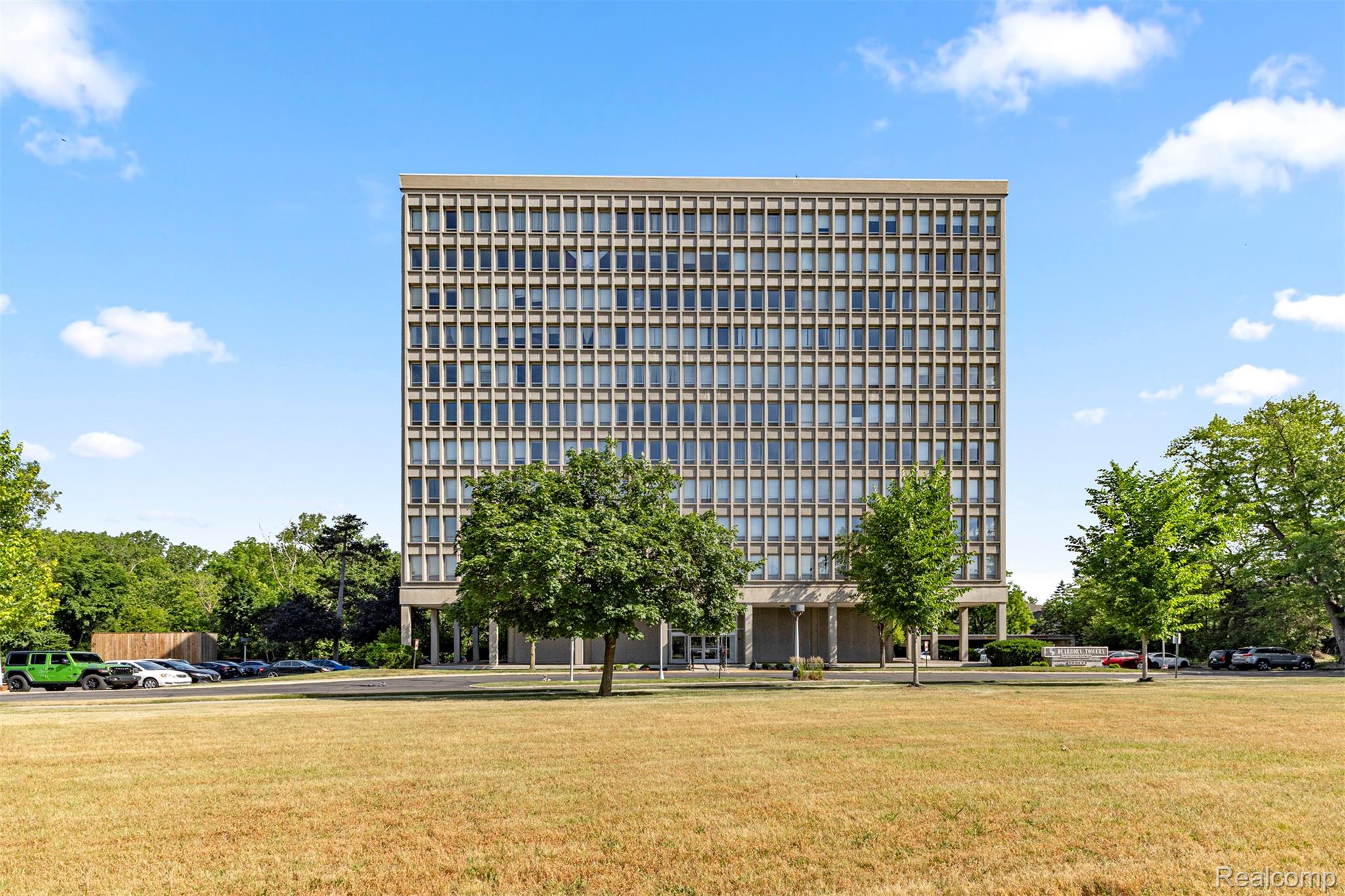 22700, Garrison, #302, Dearborn, Michigan, 48124