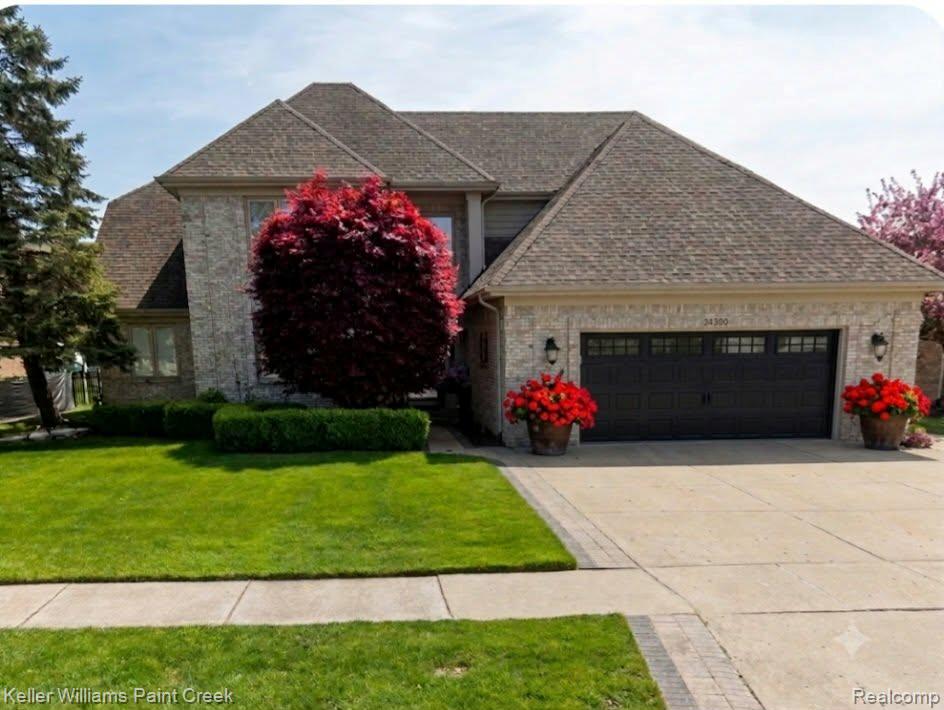 54390, Ashley Lauren, Macomb, Michigan, 48042