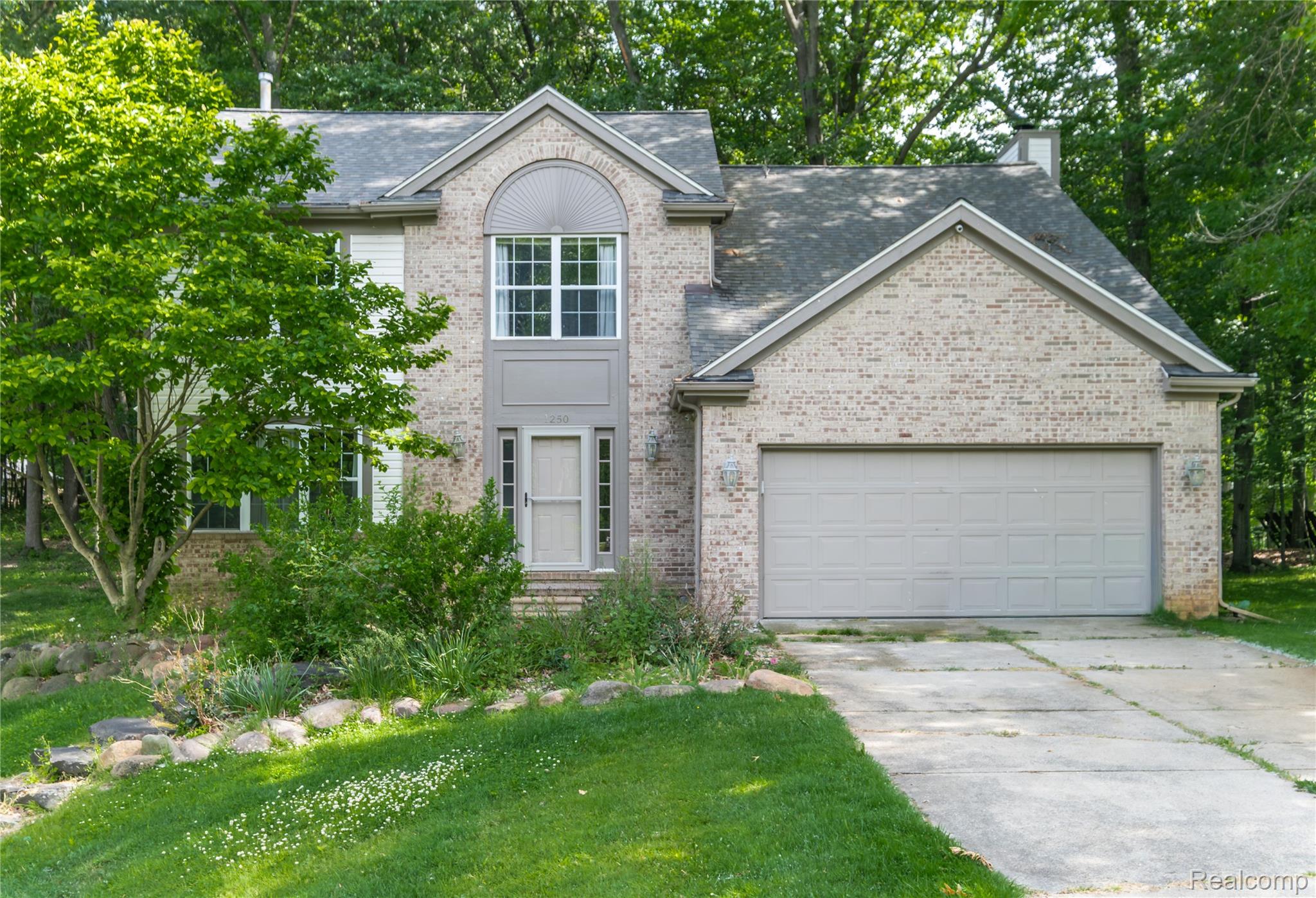 1250, Walloon, Lake Orion, Michigan, 48360