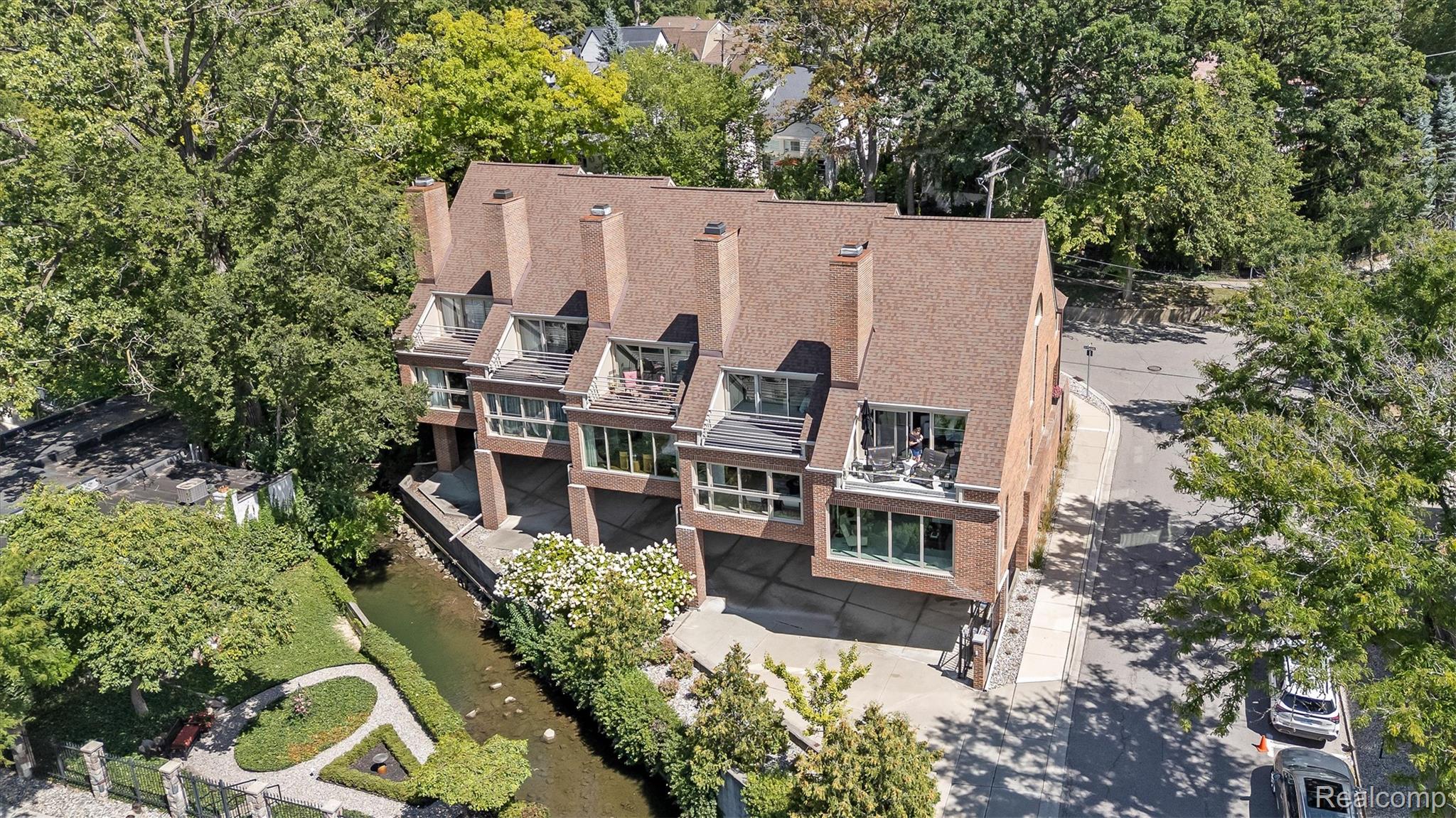 511, BROOKSIDE, Birmingham, Michigan, 48009