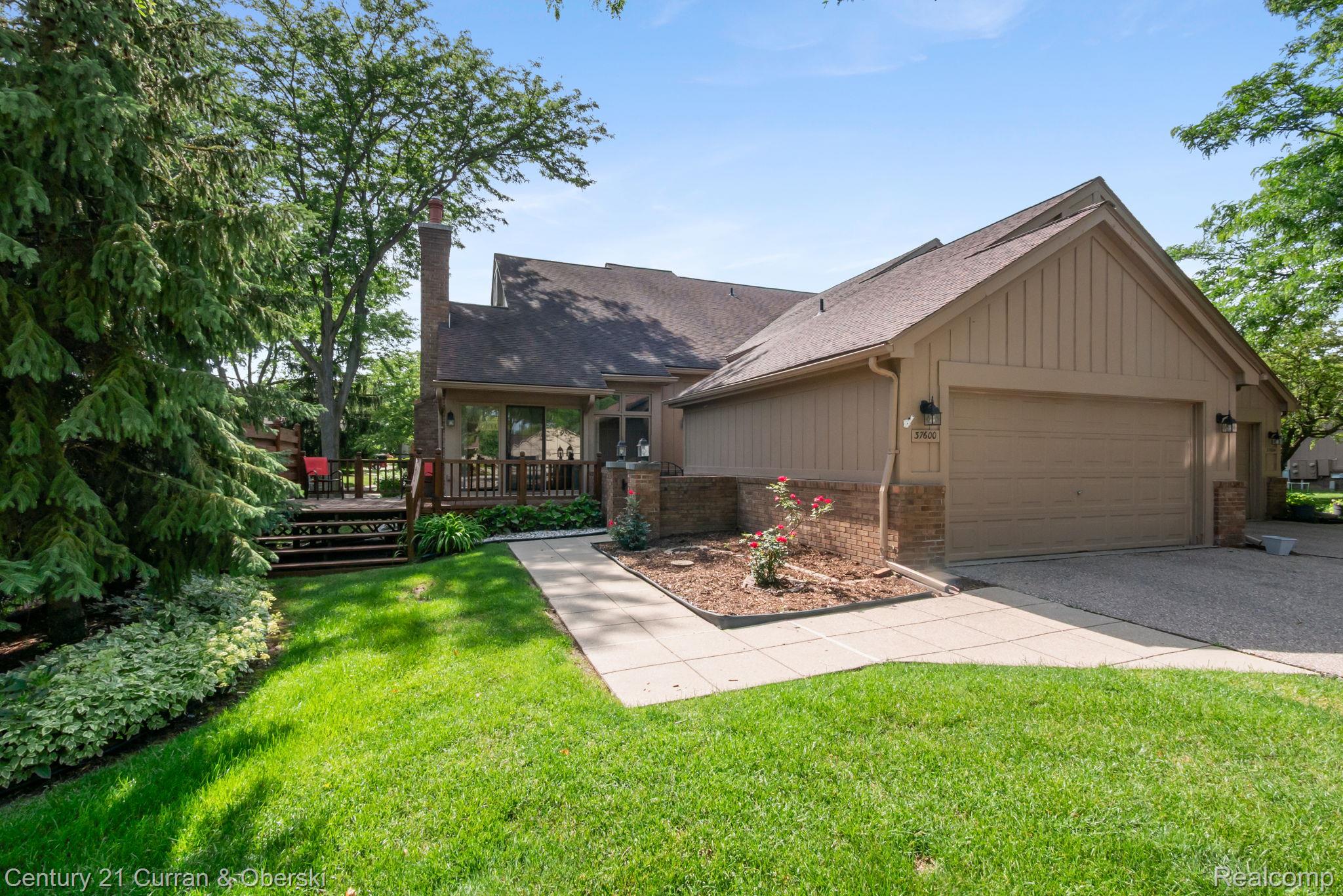 37600, Laurel Park, Livonia, Michigan, 48152