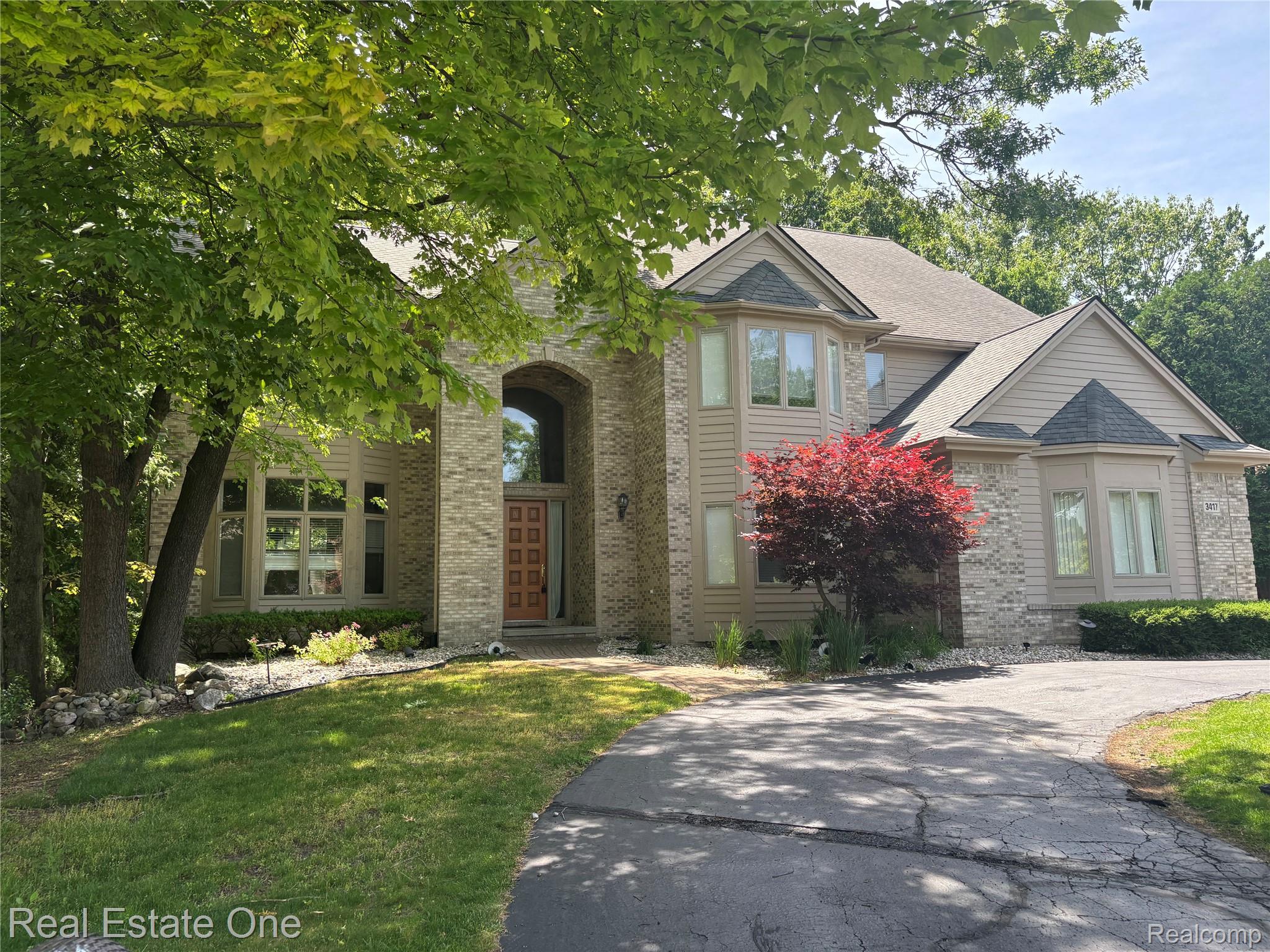 3417, Hidden Oaks, West Bloomfield, Michigan, 48324