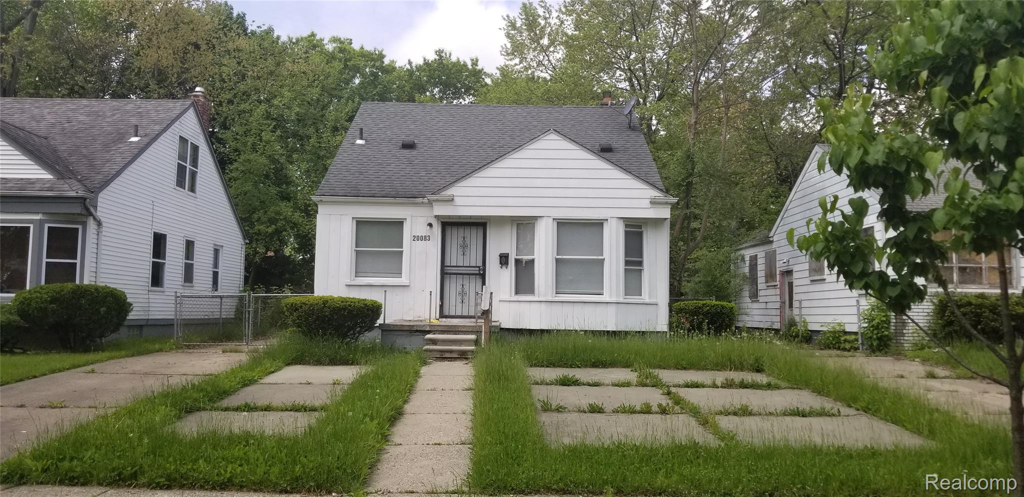 20083, Chapel, Detroit, Michigan, 48219