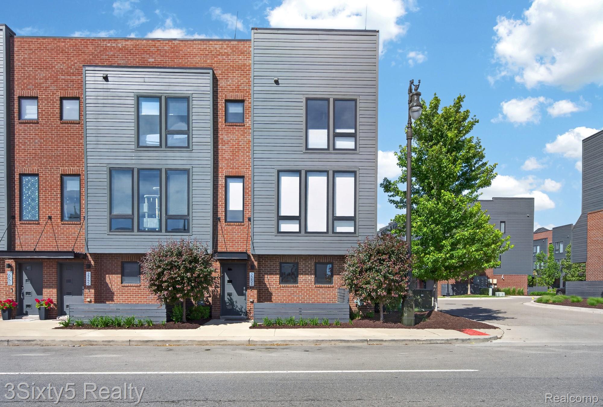 2251, Trumbull, Detroit, Michigan, 48216