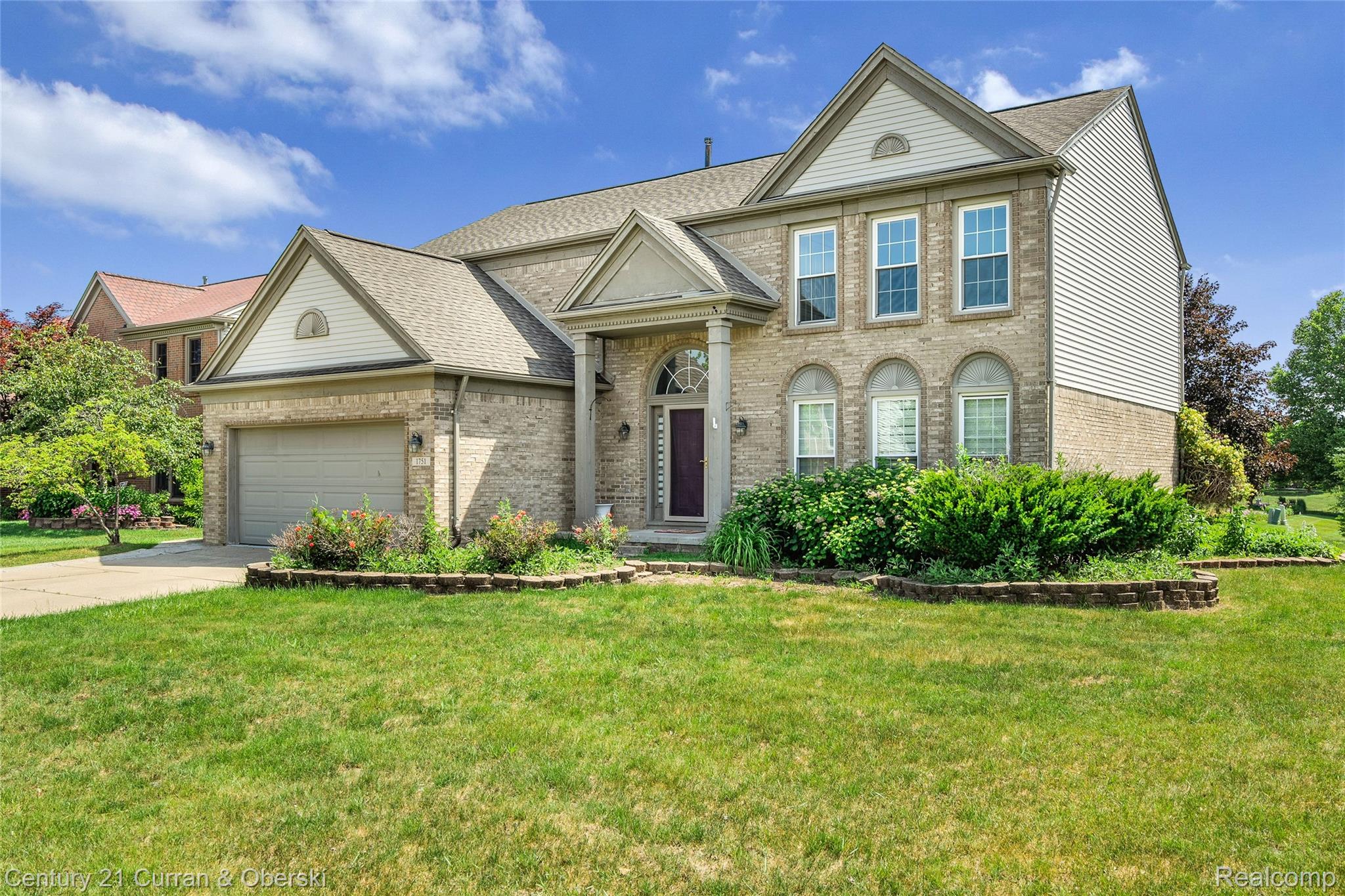 1751, Lanhan, Canton, Michigan, 48188