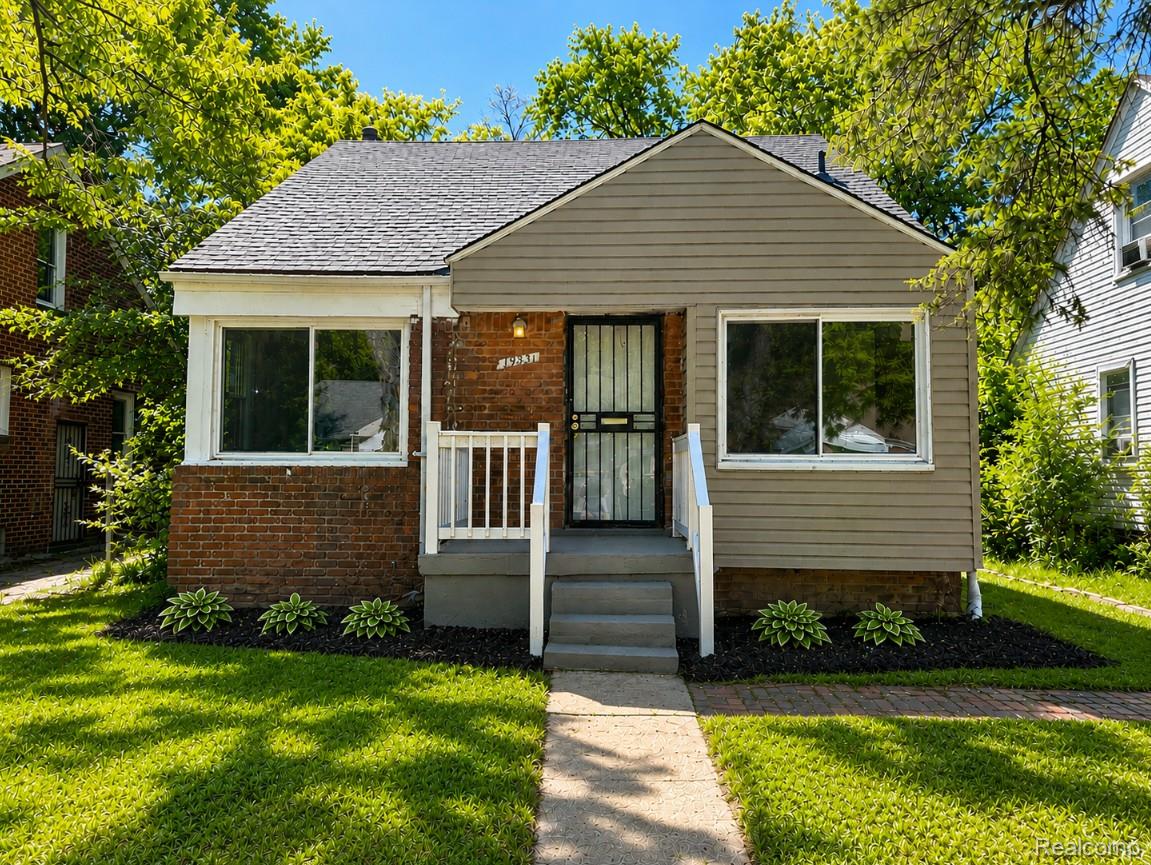 19931, Oakfield, Detroit, Michigan, 48235
