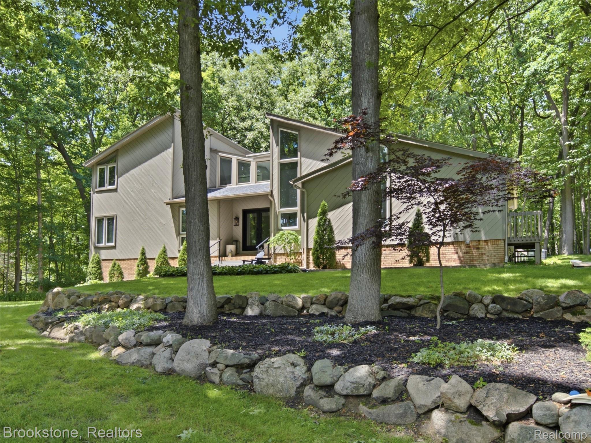 7450, Deerhill, Clarkston, Michigan, 48346