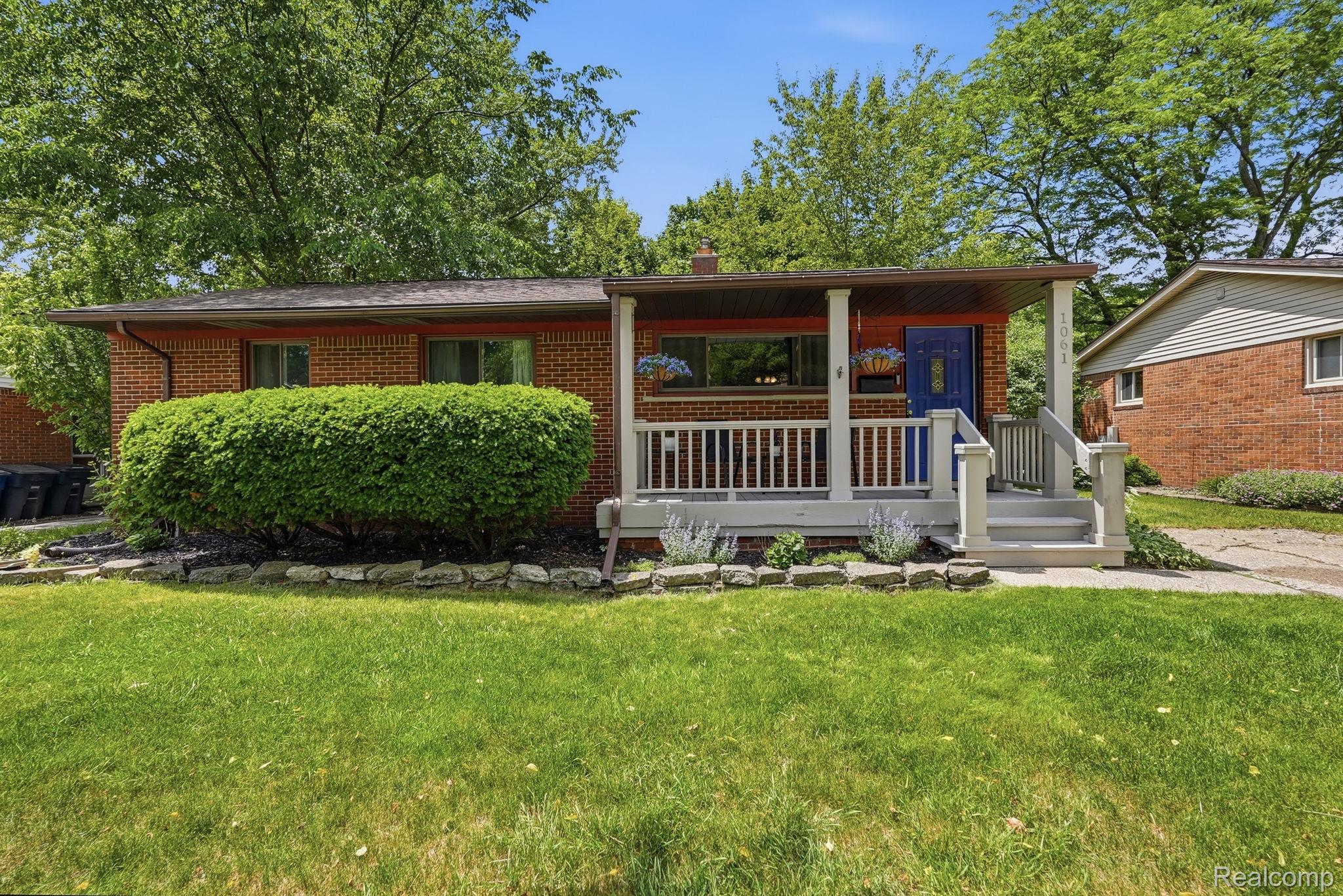 1061, Western, Ann Arbor, Michigan, 48103