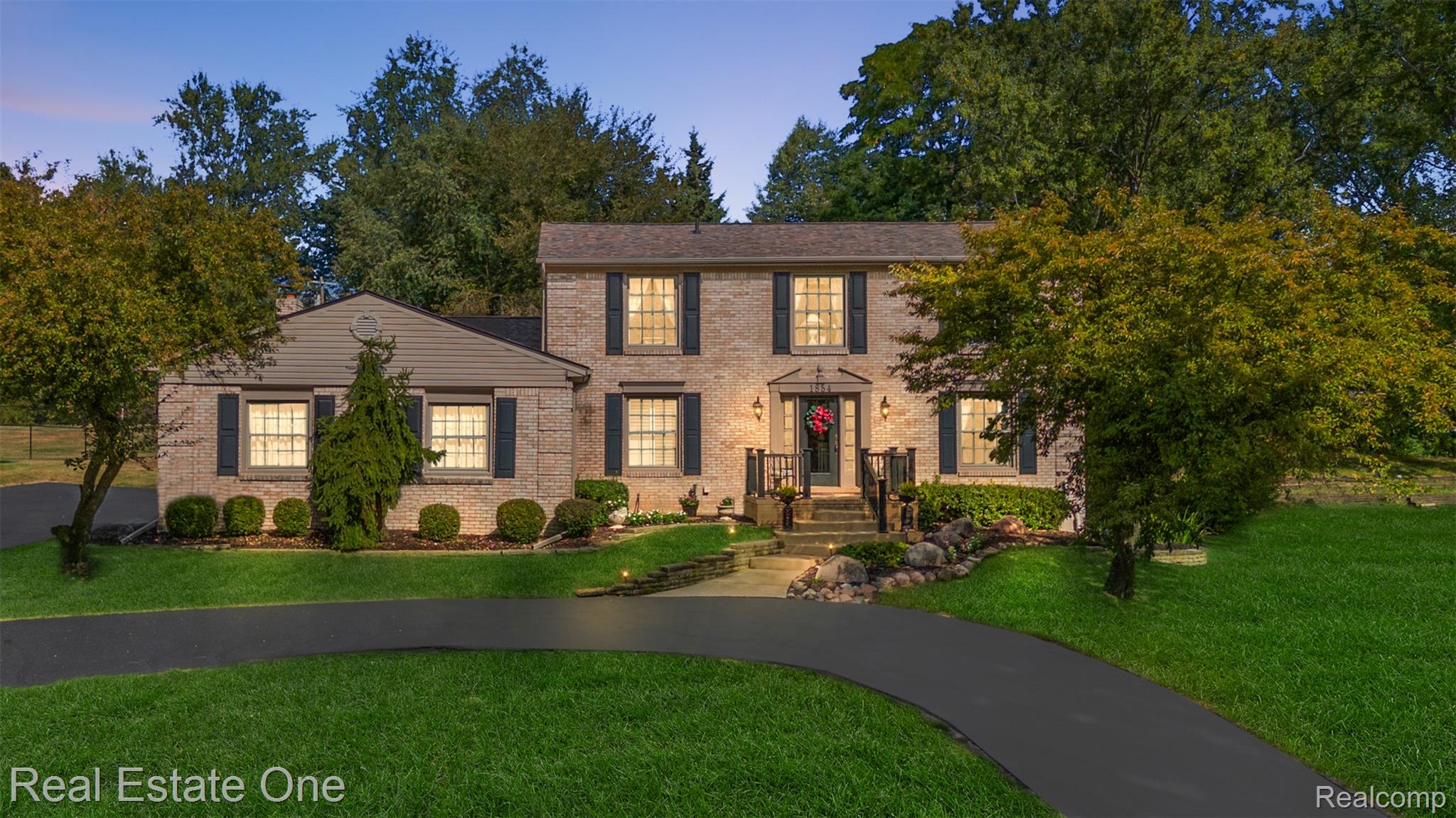 1854, Ludgate, Rochester Hills, Michigan, 48309