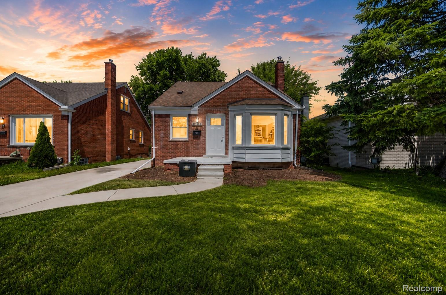23013, Gaukler, St. Clair Shores, Michigan, 48080