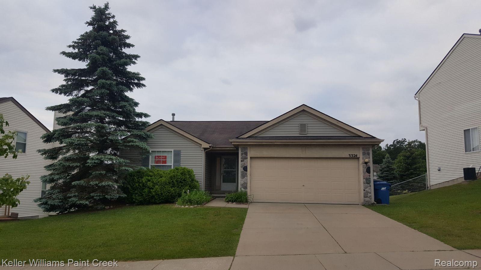 3324, Valley Rise, Holly, Michigan, 48442
