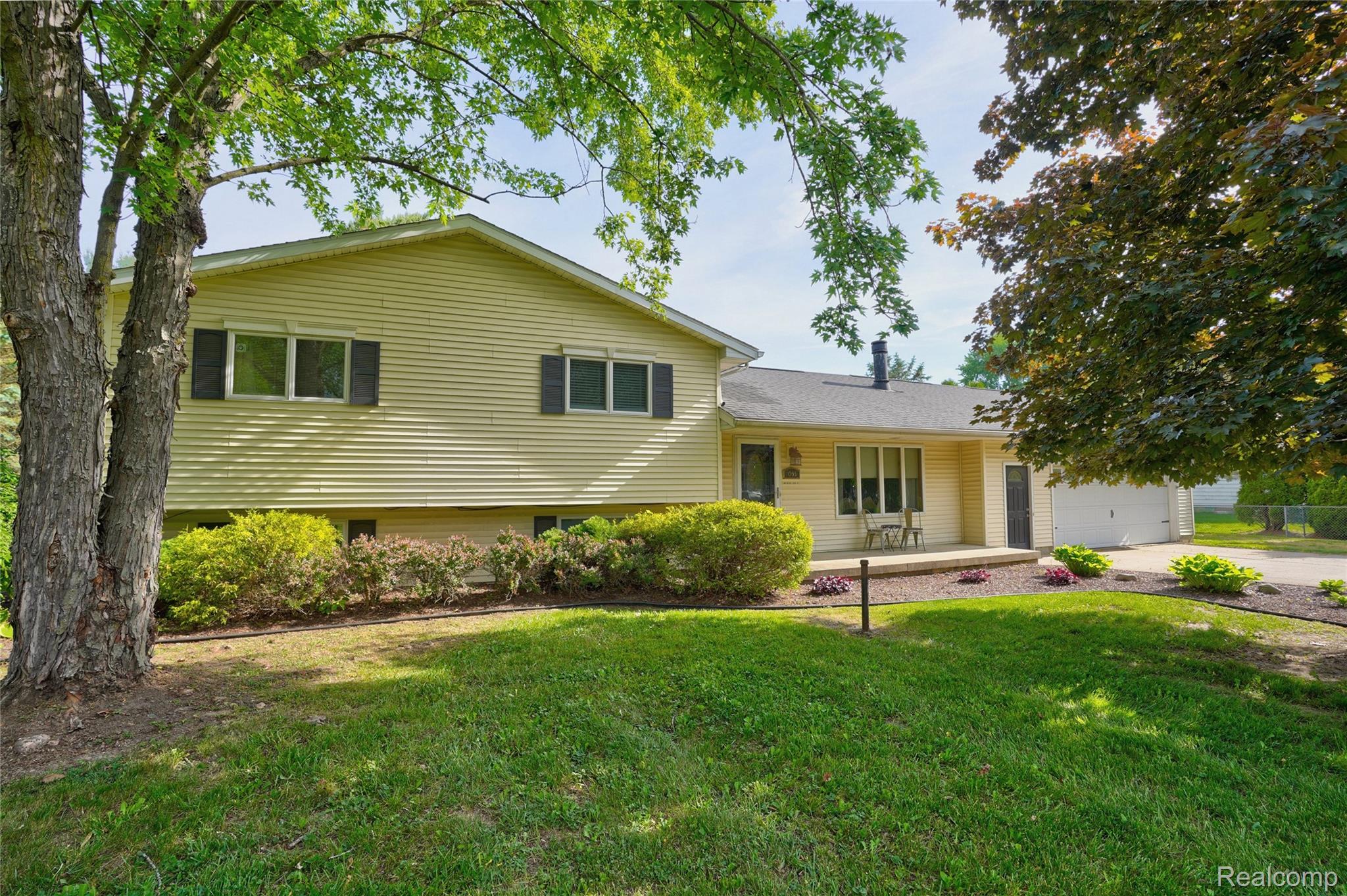 1055, Hollywood, Clio, Michigan, 48420