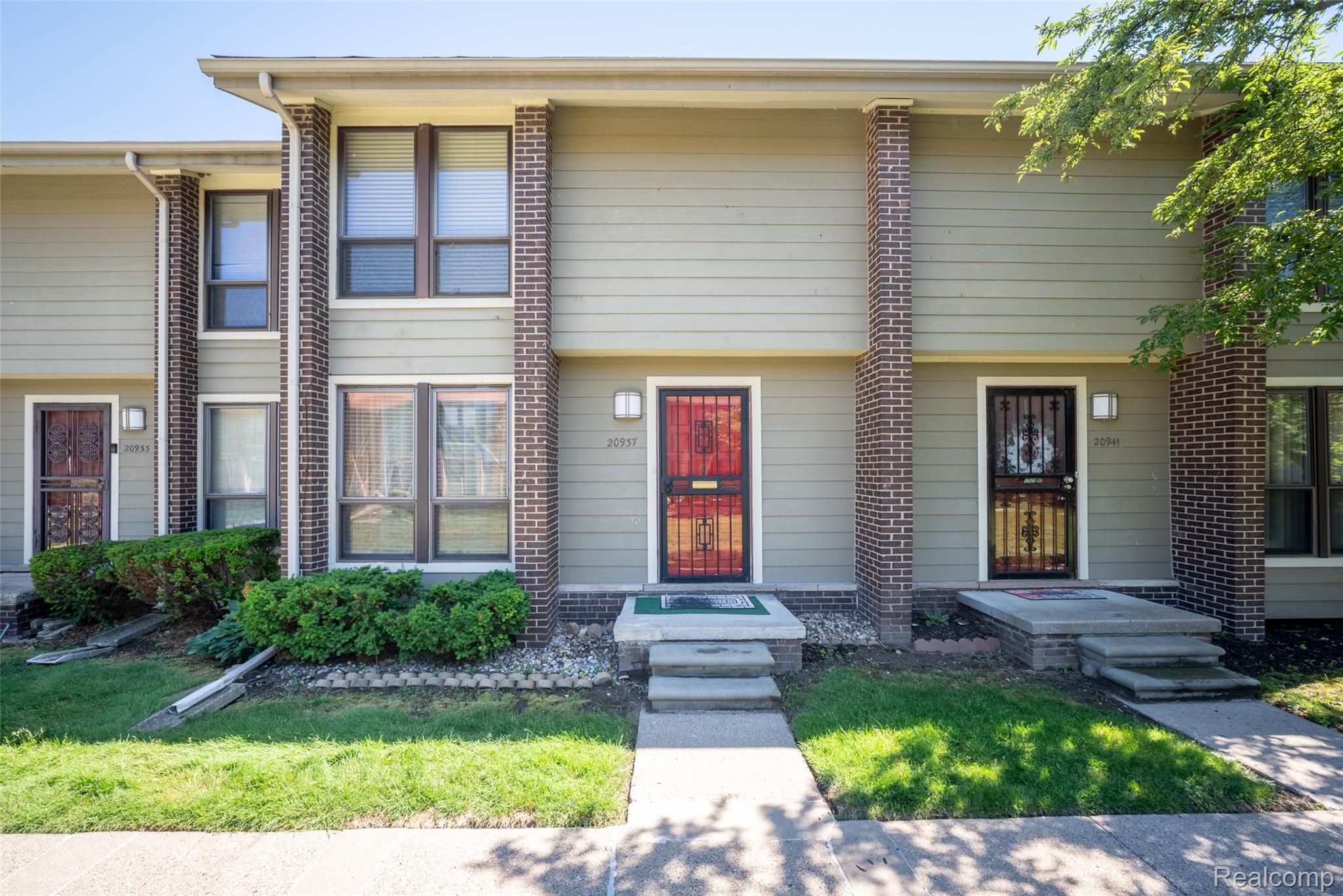20937, Sherman, Southfield, Michigan, 48033