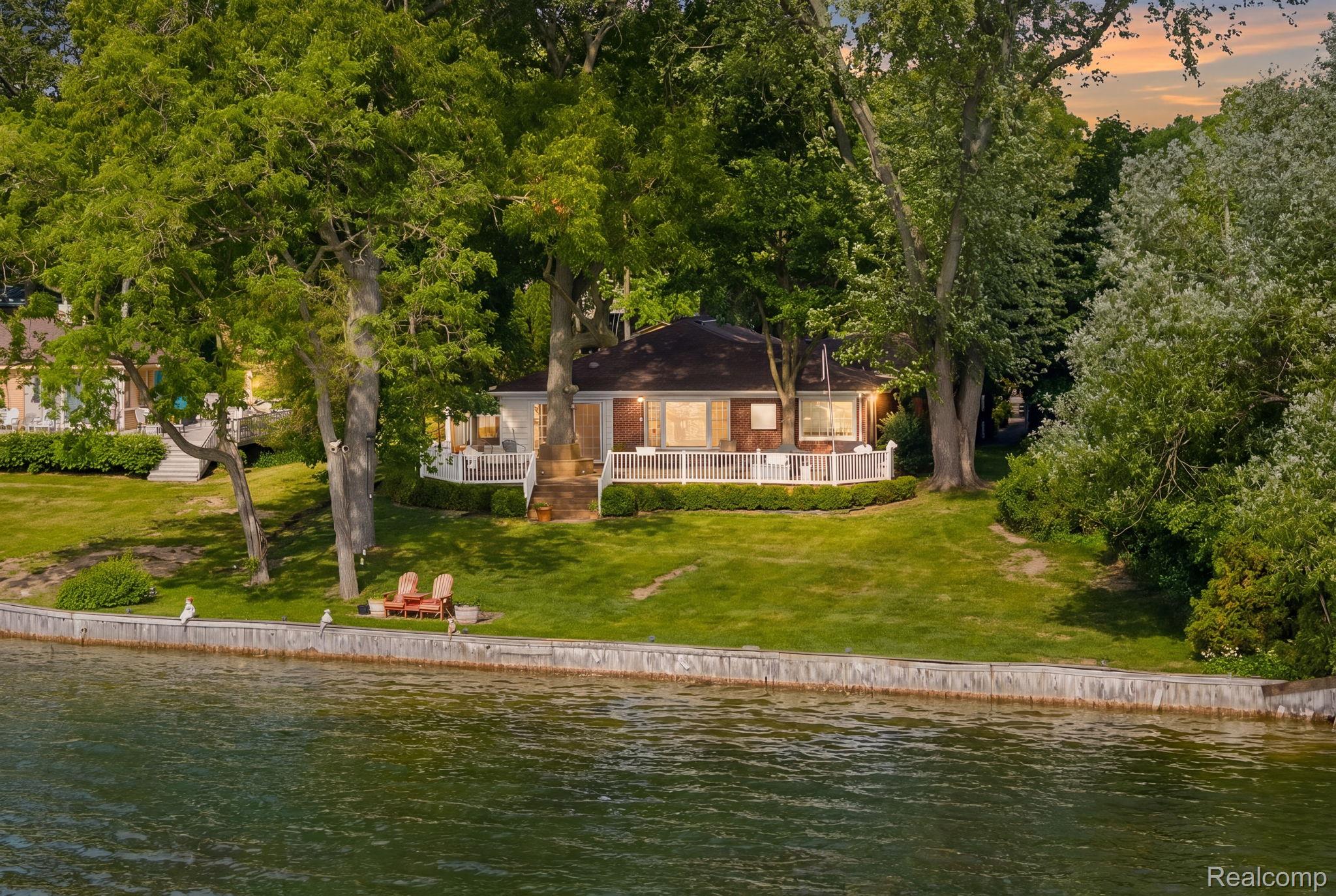 3080, Jackson, Highland, Michigan, 48356