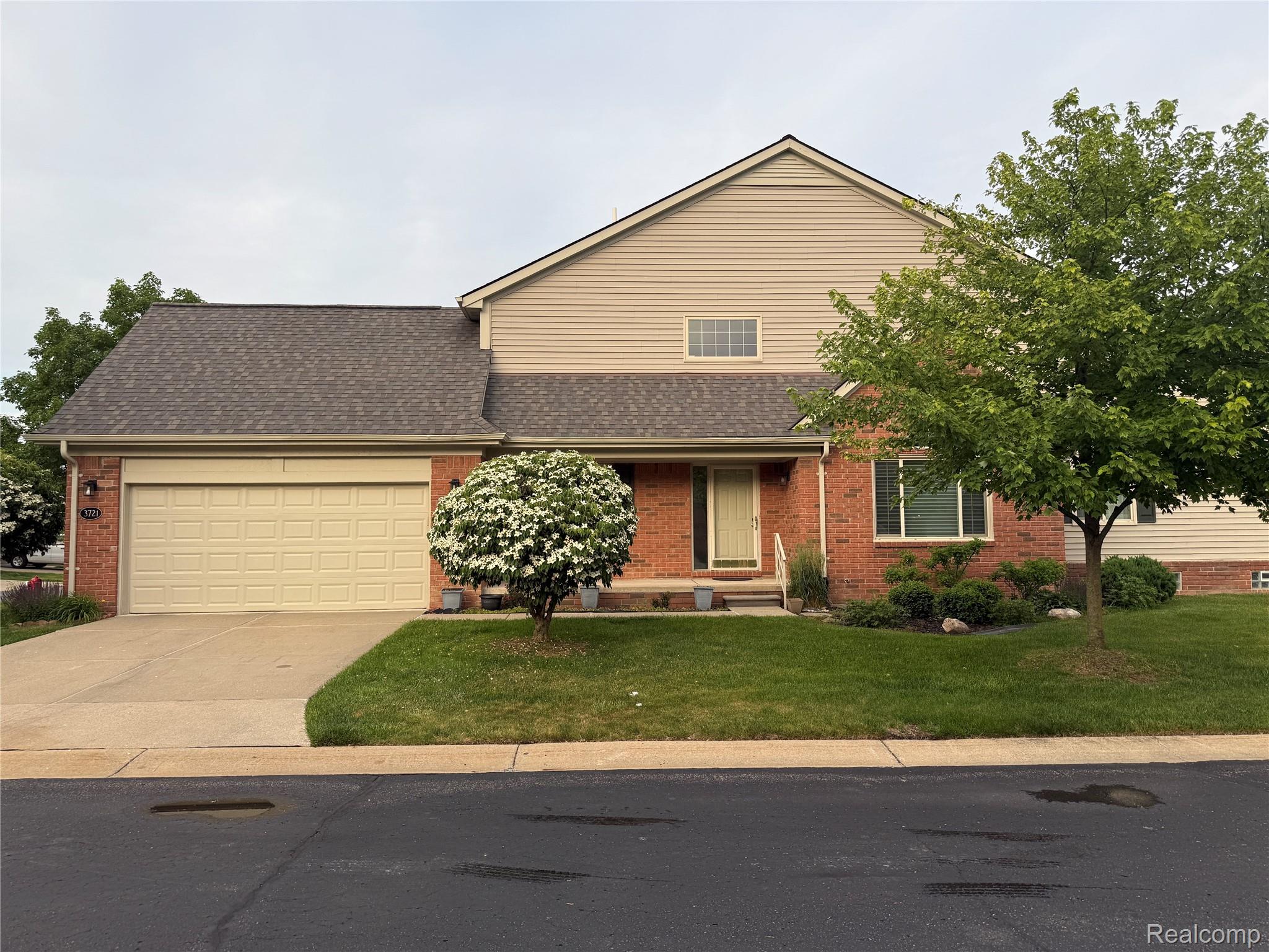 3721, Knightbridge, #44, Sterling Heights, Michigan, 48314