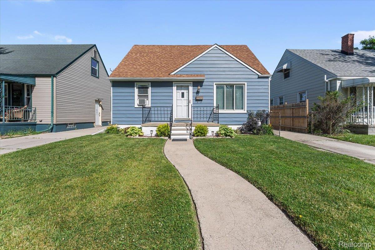 2960, Bailey, Lincoln Park, Michigan, 48146