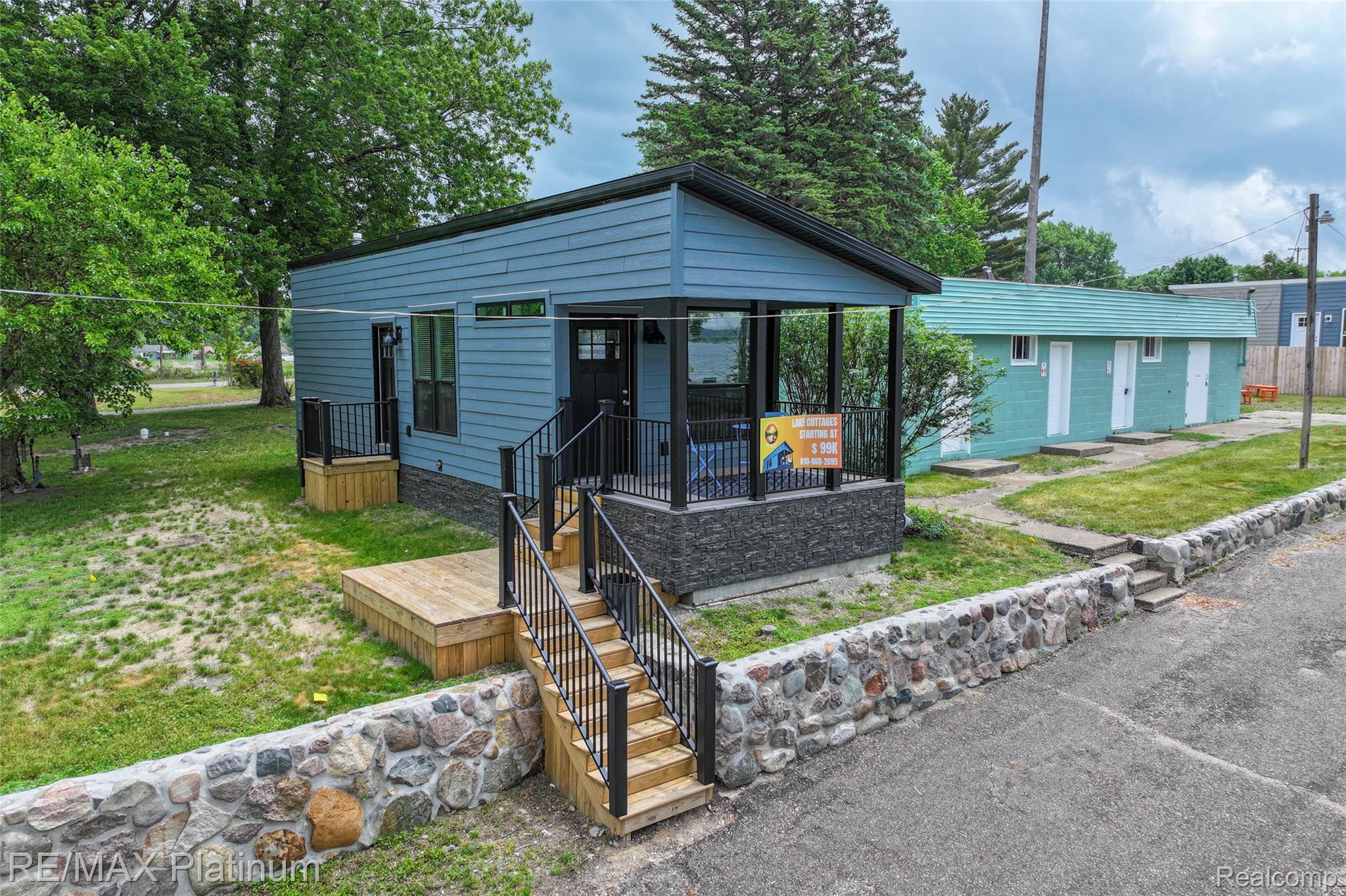 27, Sunset Lane, Fenton, Michigan, 48430