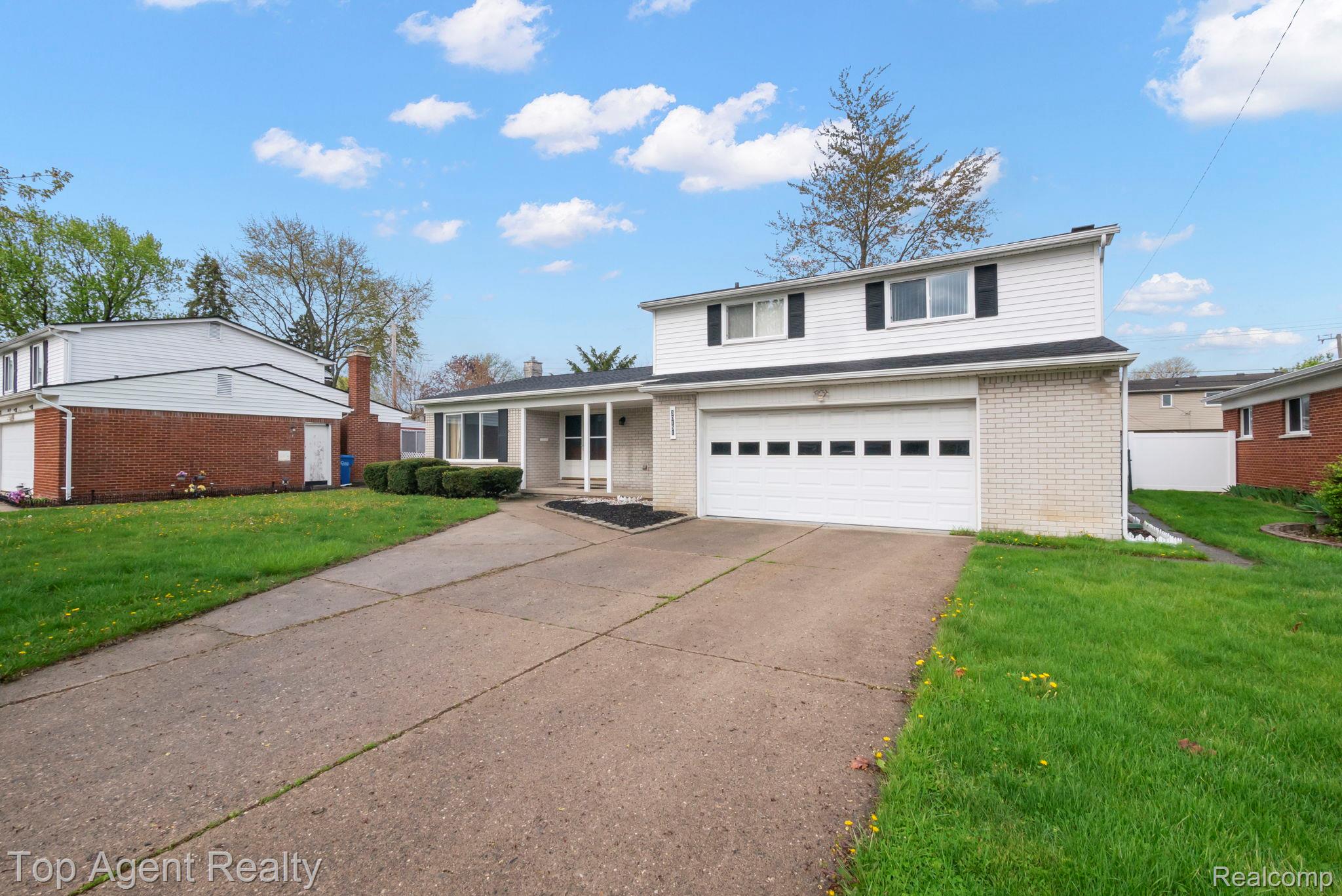 30151, Barbary, Warren, Michigan, 48093