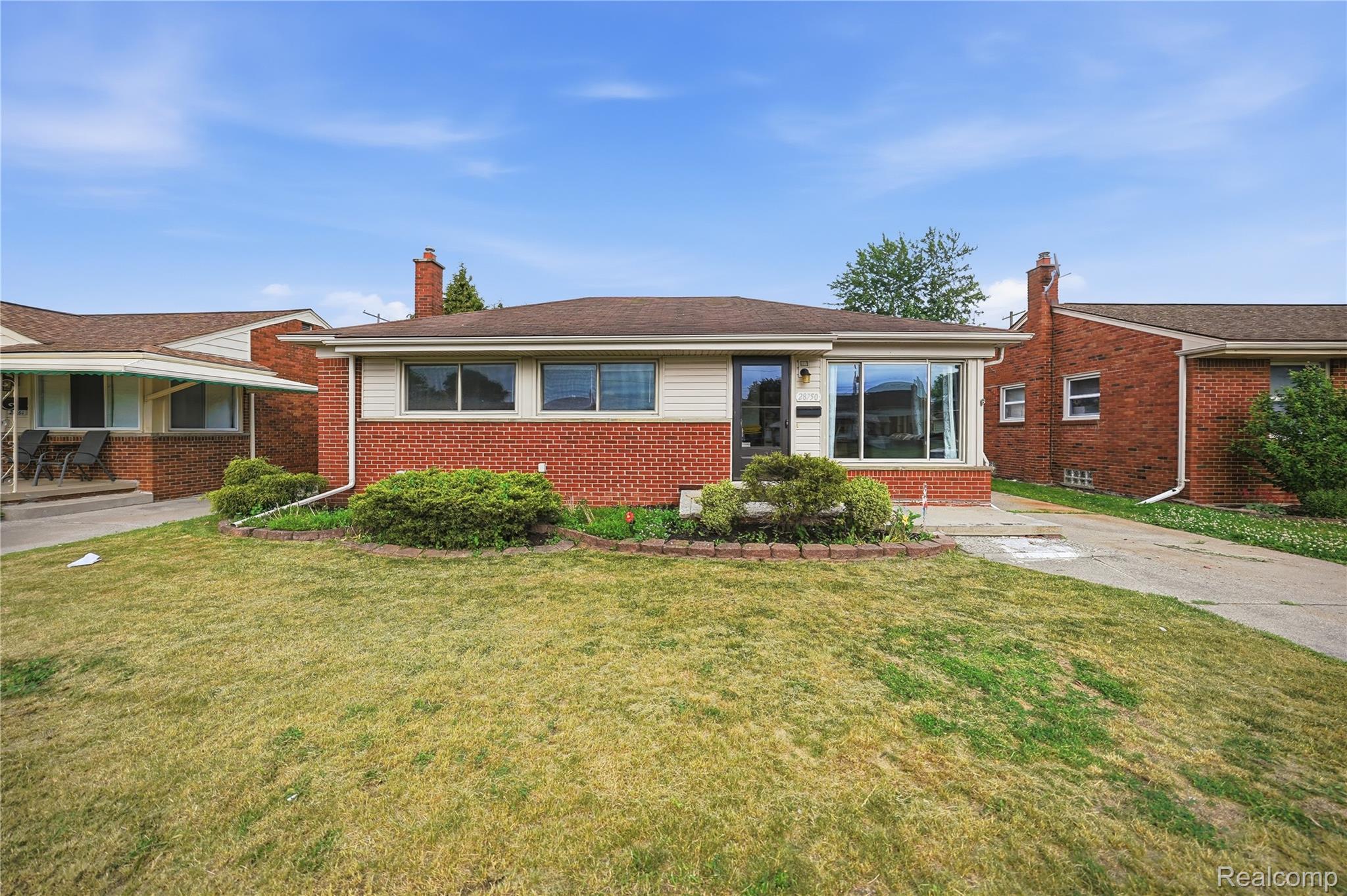 28750, Fountain, Roseville, Michigan, 48066