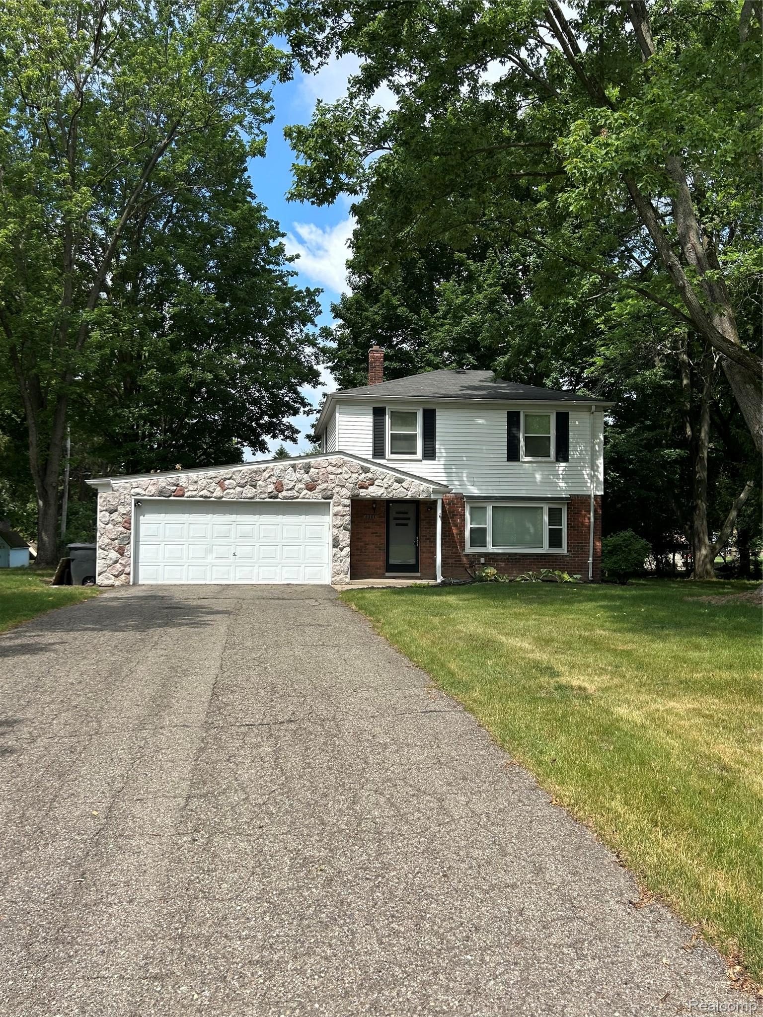 3364, Elder, West Bloomfield, Michigan, 48324