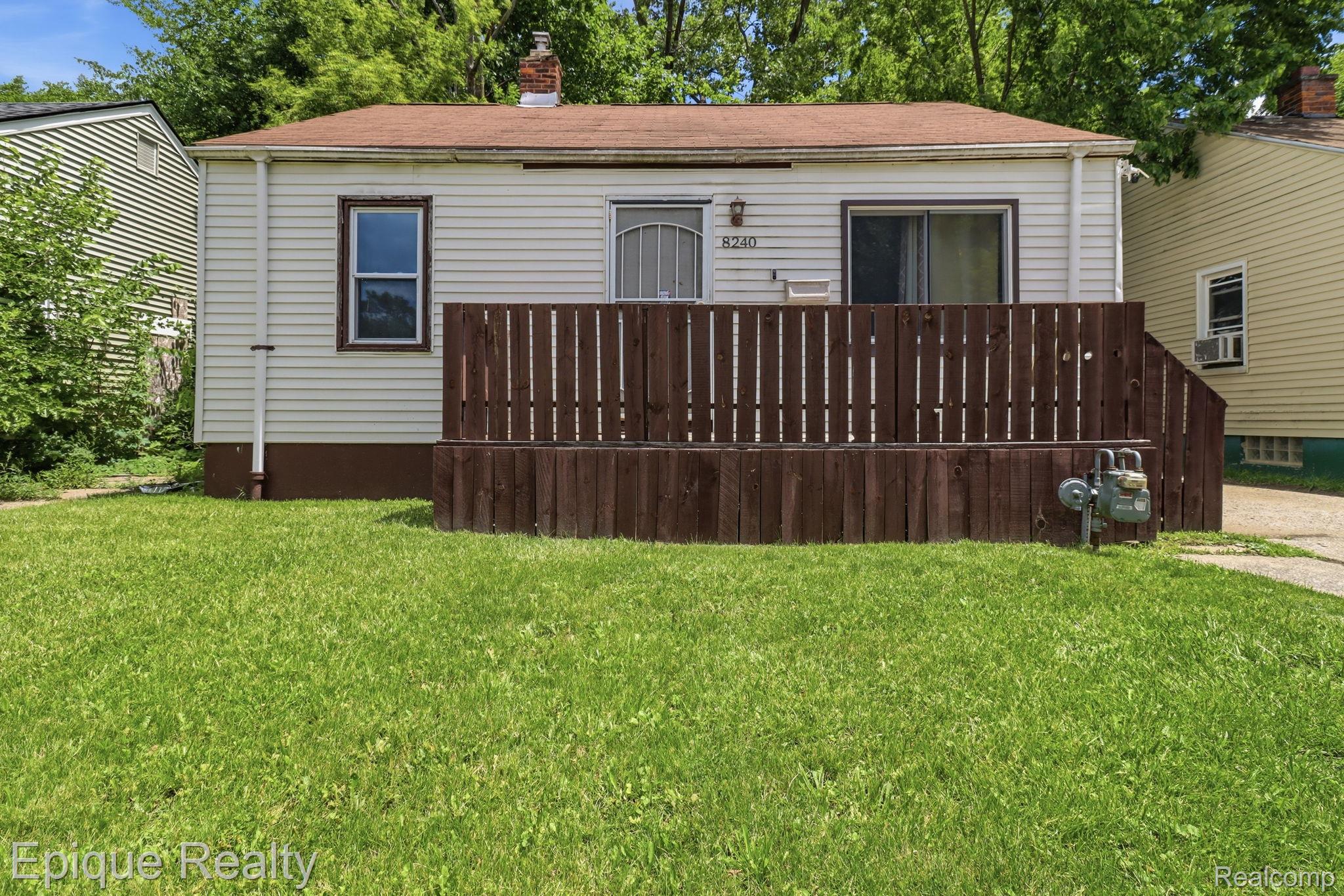 8240, Fielding, Detroit, Michigan, 48228
