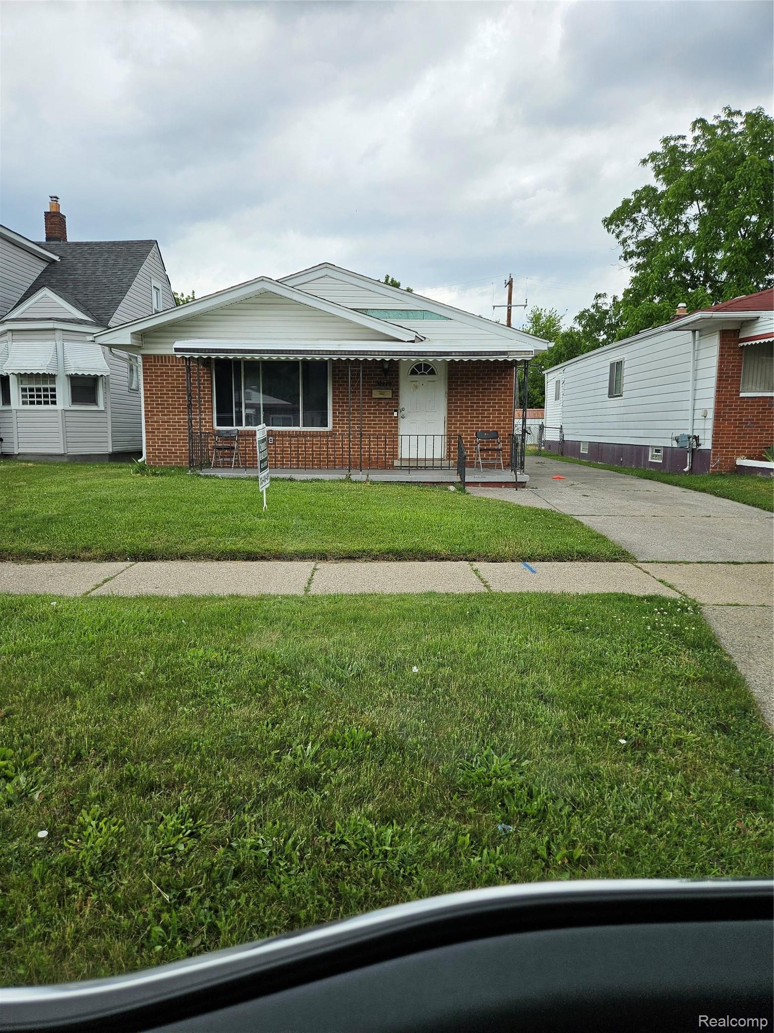 17723, Oakdale, Roseville, Michigan, 48066