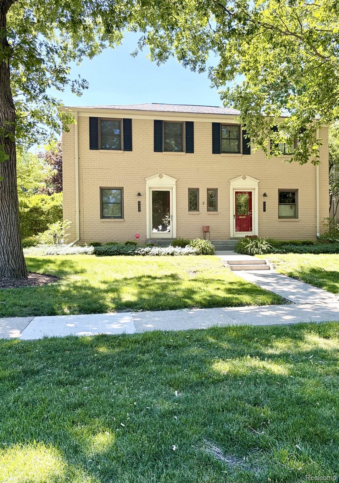 655, Eton, Birmingham, Michigan, 48009