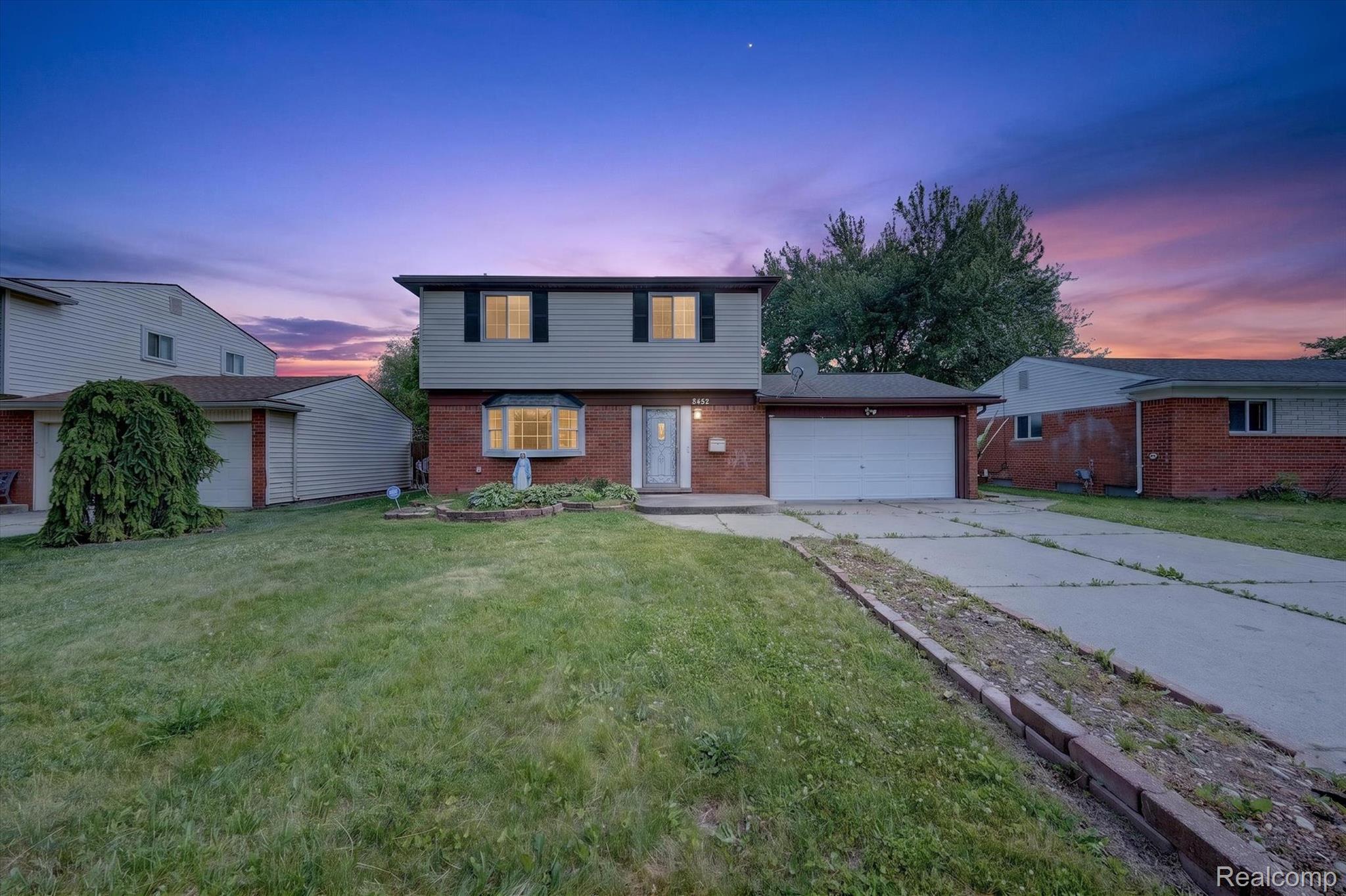 8452, Doncaster, Sterling Heights, Michigan, 48312