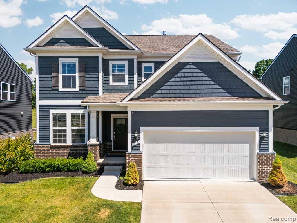 735, Risdon, N, Saline, Michigan, 48176