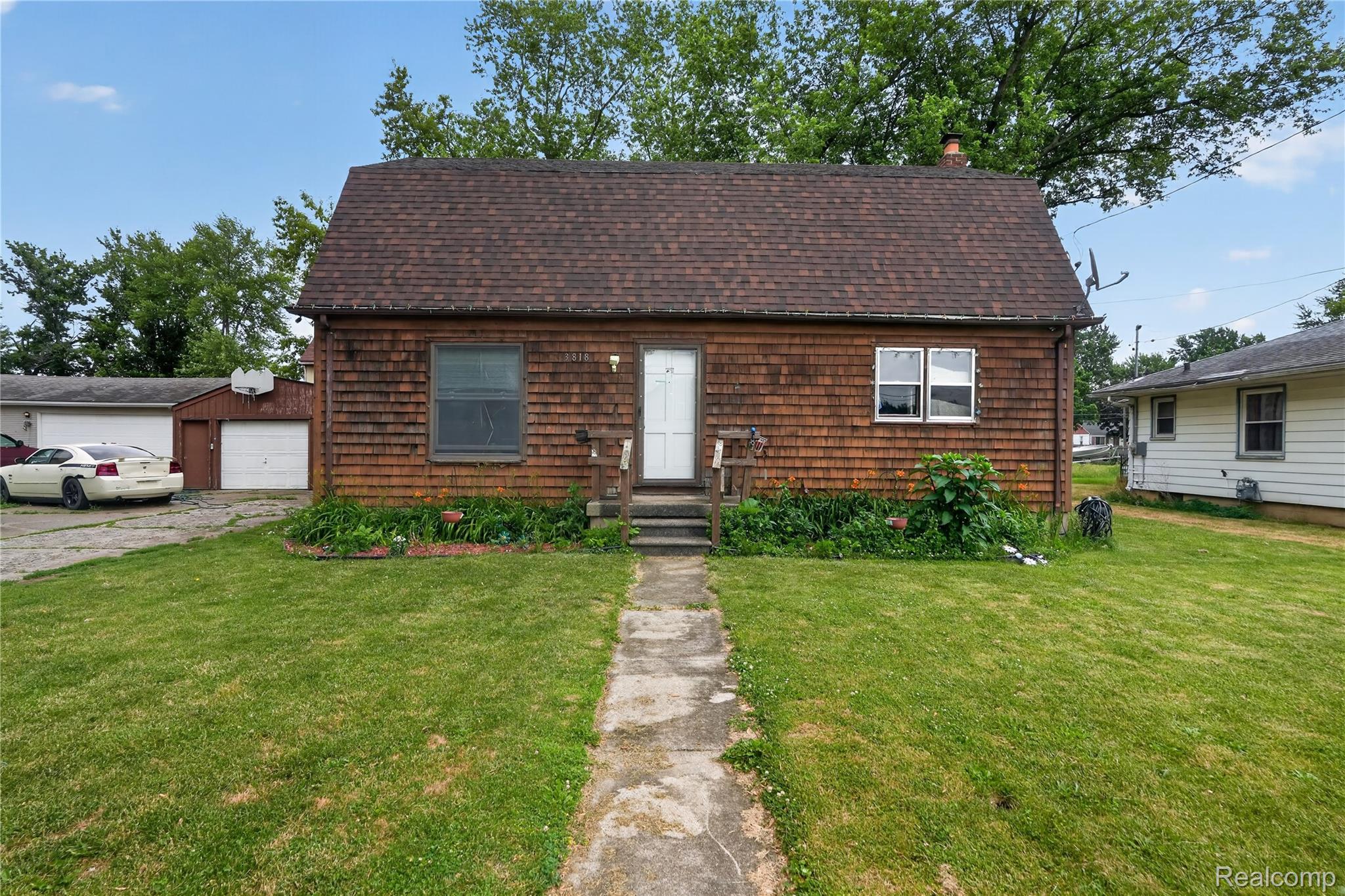 3818, Averill, Flint, Michigan, 48506