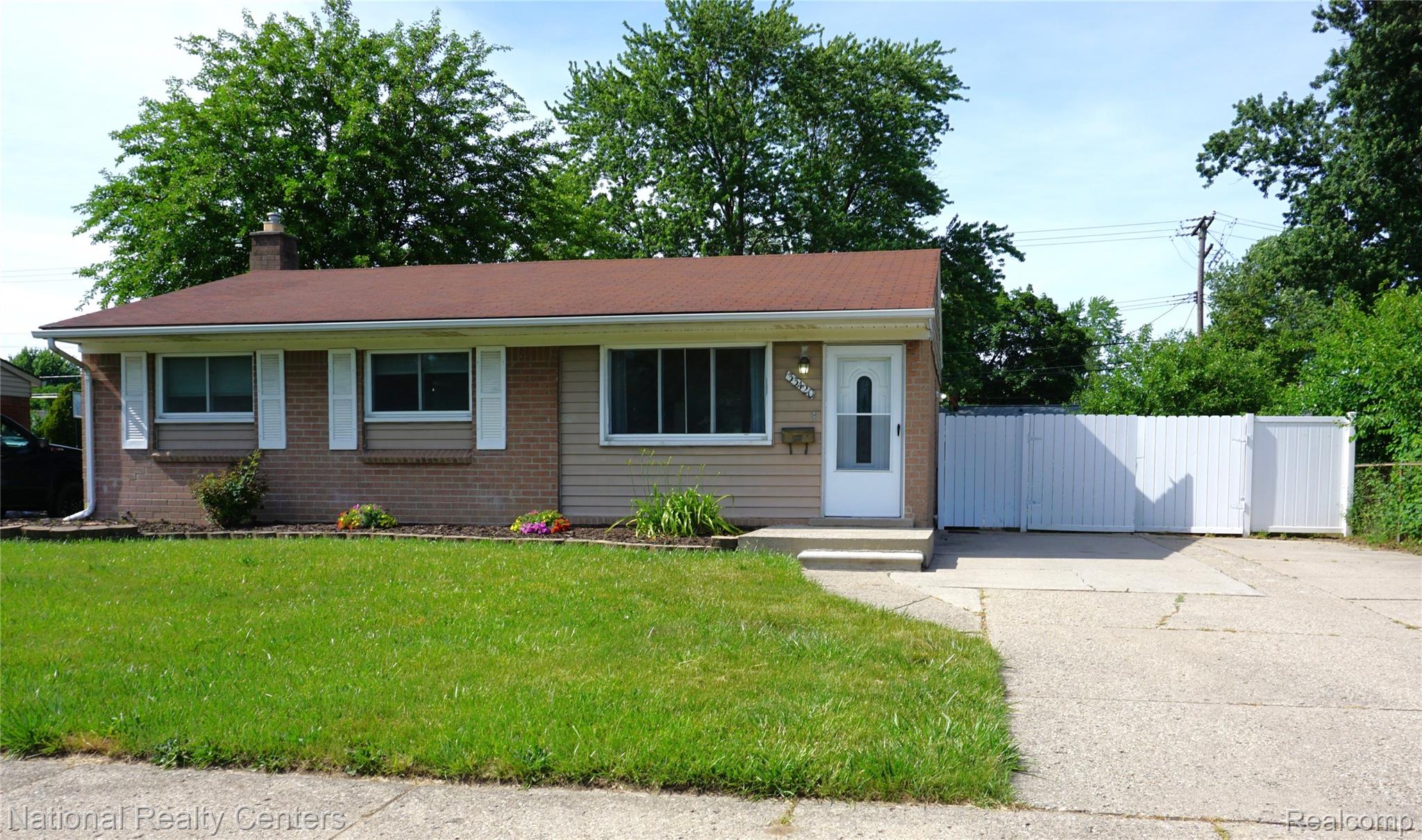 33420, Cherry Hill, Garden City, Michigan, 48135